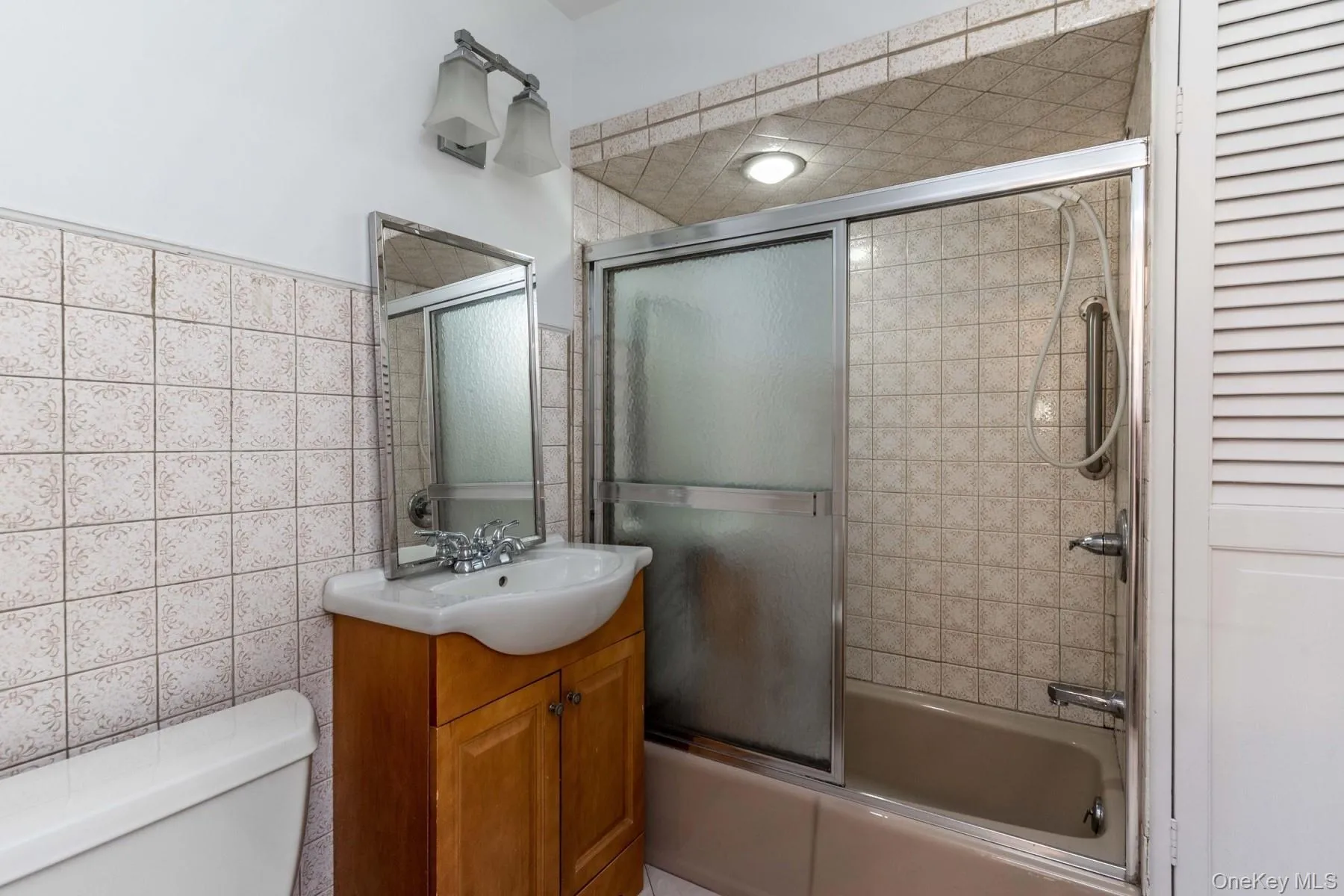 35 Tennesse Avenue, Long Beach, NY, 3 Bedrooms Bedrooms, 6 Rooms Rooms,1 BathroomBathrooms,Residential Lease,For Rent,Tennesse,0,1023808 35 Tennesse Avenue, Long Beach, NY, 3 Bedrooms Bedrooms, 6 Rooms Rooms,1 BathroomBathrooms,Residential Lease,For Rent,Tennesse,0,1023808