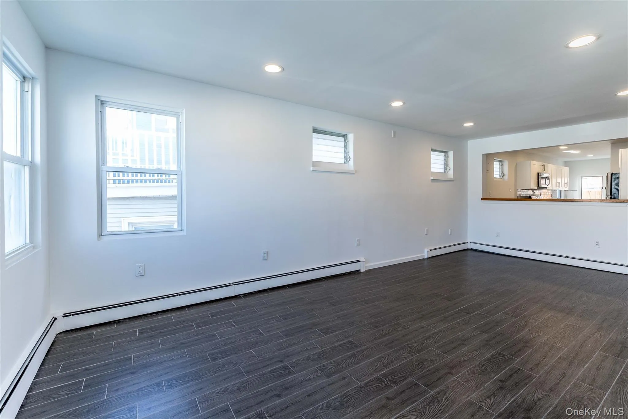 35 Tennesse Avenue, Long Beach, NY, 3 Bedrooms Bedrooms, 6 Rooms Rooms,1 BathroomBathrooms,Residential Lease,For Rent,Tennesse,0,1023808 35 Tennesse Avenue, Long Beach, NY, 3 Bedrooms Bedrooms, 6 Rooms Rooms,1 BathroomBathrooms,Residential Lease,For Rent,Tennesse,0,1023808