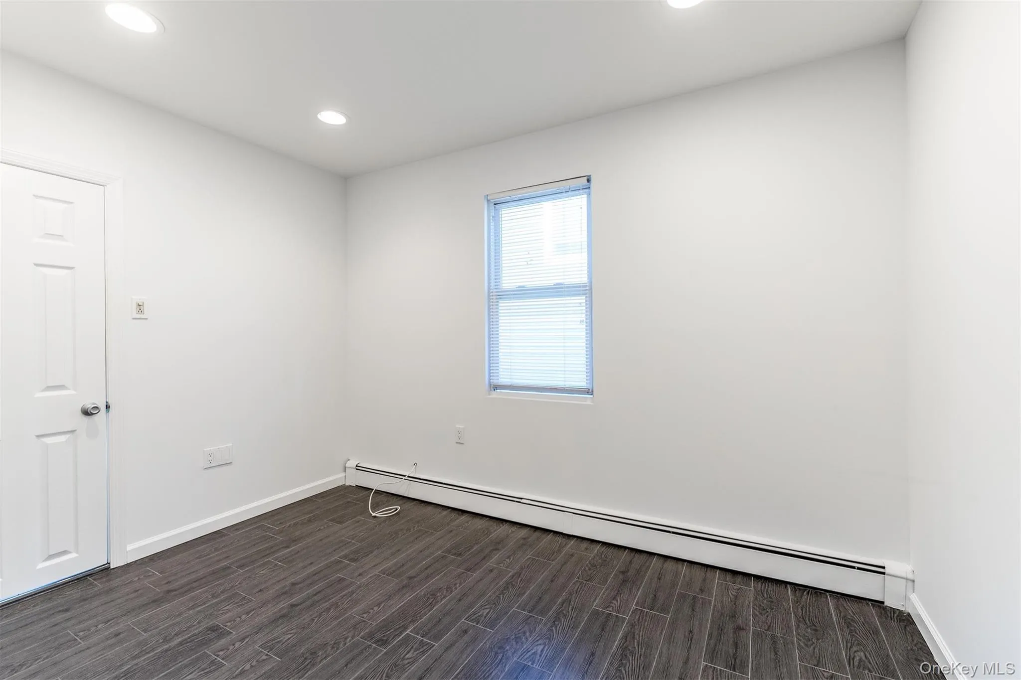 35 Tennesse Avenue, Long Beach, NY, 3 Bedrooms Bedrooms, 6 Rooms Rooms,1 BathroomBathrooms,Residential Lease,For Rent,Tennesse,0,1023808 35 Tennesse Avenue, Long Beach, NY, 3 Bedrooms Bedrooms, 6 Rooms Rooms,1 BathroomBathrooms,Residential Lease,For Rent,Tennesse,0,1023808