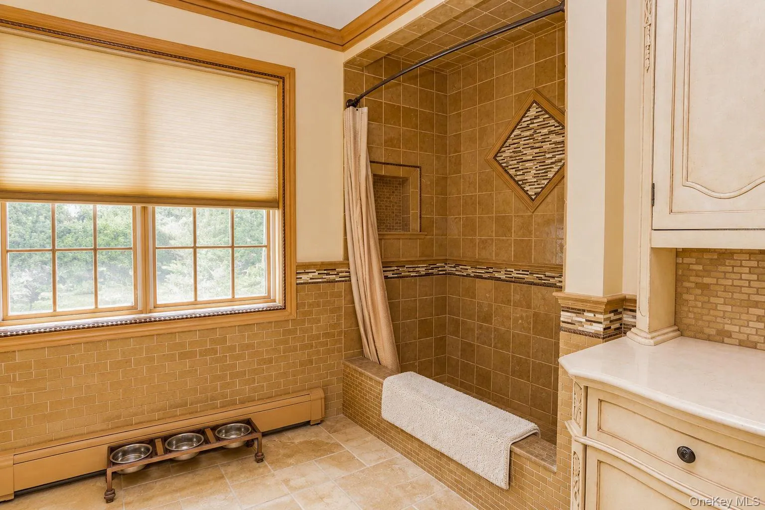 10 Sutherland Drive, Woodbury, NY, 4 Bedrooms Bedrooms, 11 Rooms Rooms,2 BathroomsBathrooms,Residential,For Rent,Sutherland,0,1023811 10 Sutherland Drive, Woodbury, NY, 4 Bedrooms Bedrooms, 11 Rooms Rooms,2 BathroomsBathrooms,Residential,For Rent,Sutherland,0,1023811