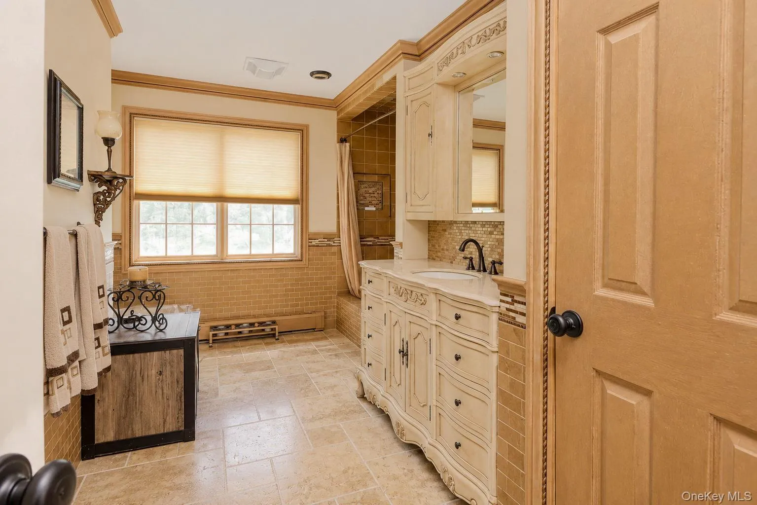 10 Sutherland Drive, Woodbury, NY, 4 Bedrooms Bedrooms, 11 Rooms Rooms,2 BathroomsBathrooms,Residential,For Rent,Sutherland,0,1023811 10 Sutherland Drive, Woodbury, NY, 4 Bedrooms Bedrooms, 11 Rooms Rooms,2 BathroomsBathrooms,Residential,For Rent,Sutherland,0,1023811
