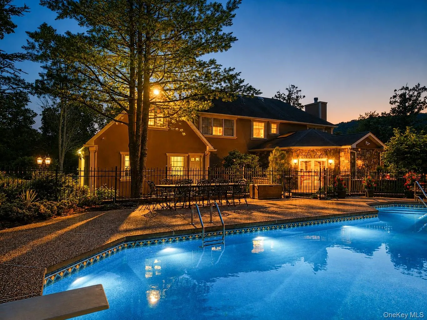10 Sutherland Drive, Woodbury, NY, 4 Bedrooms Bedrooms, 11 Rooms Rooms,2 BathroomsBathrooms,Residential,For Rent,Sutherland,0,1023811 10 Sutherland Drive, Woodbury, NY, 4 Bedrooms Bedrooms, 11 Rooms Rooms,2 BathroomsBathrooms,Residential,For Rent,Sutherland,0,1023811