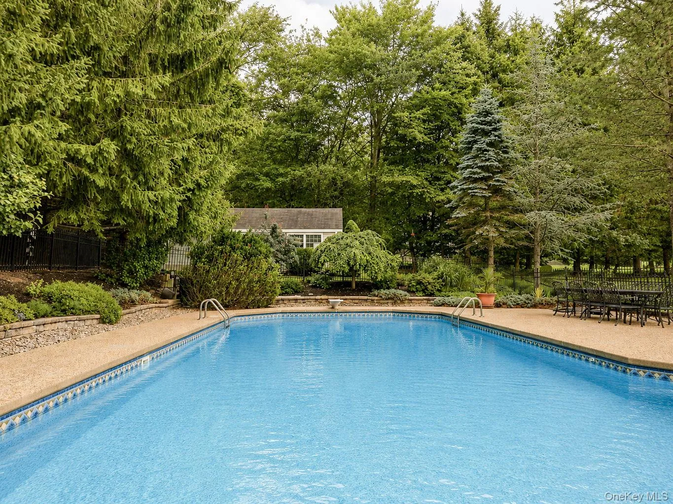 10 Sutherland Drive, Woodbury, NY, 4 Bedrooms Bedrooms, 11 Rooms Rooms,2 BathroomsBathrooms,Residential,For Rent,Sutherland,0,1023811 10 Sutherland Drive, Woodbury, NY, 4 Bedrooms Bedrooms, 11 Rooms Rooms,2 BathroomsBathrooms,Residential,For Rent,Sutherland,0,1023811