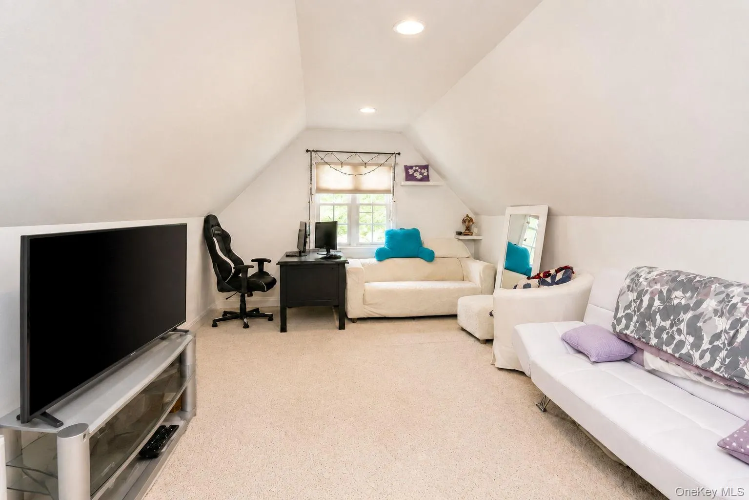10 Sutherland Drive, Woodbury, NY, 4 Bedrooms Bedrooms, 11 Rooms Rooms,2 BathroomsBathrooms,Residential,For Rent,Sutherland,0,1023811 10 Sutherland Drive, Woodbury, NY, 4 Bedrooms Bedrooms, 11 Rooms Rooms,2 BathroomsBathrooms,Residential,For Rent,Sutherland,0,1023811