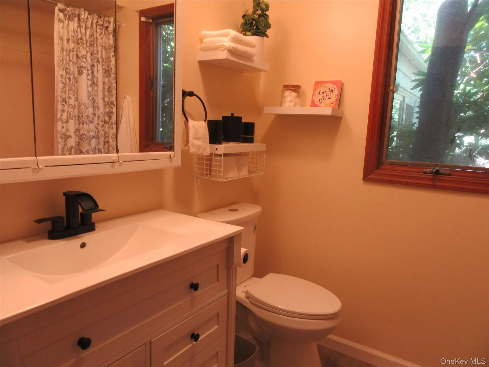 703 Little Britain Road, New Windsor, NY, 4 Bedrooms Bedrooms, 7 Rooms Rooms,2 BathroomsBathrooms,Residential,For Rent,Little Britain,0,1023813 703 Little Britain Road, New Windsor, NY, 4 Bedrooms Bedrooms, 7 Rooms Rooms,2 BathroomsBathrooms,Residential,For Rent,Little Britain,0,1023813