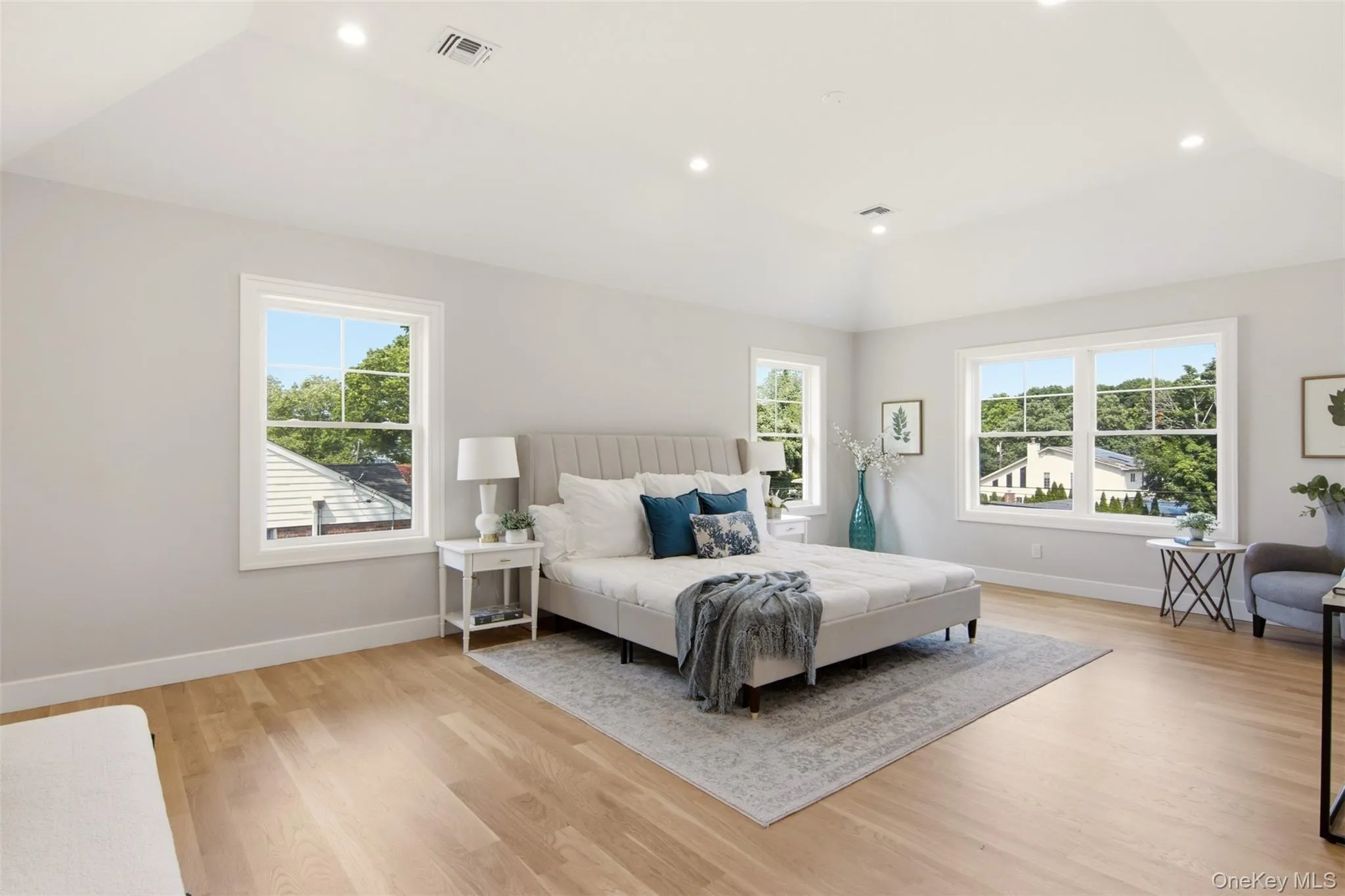 49 Valentine Avenue, Huntington, NY, 5 Bedrooms Bedrooms, 9 Rooms Rooms,4 BathroomsBathrooms,Residential,For Rent,Valentine,0,1023815 49 Valentine Avenue, Huntington, NY, 5 Bedrooms Bedrooms, 9 Rooms Rooms,4 BathroomsBathrooms,Residential,For Rent,Valentine,0,1023815