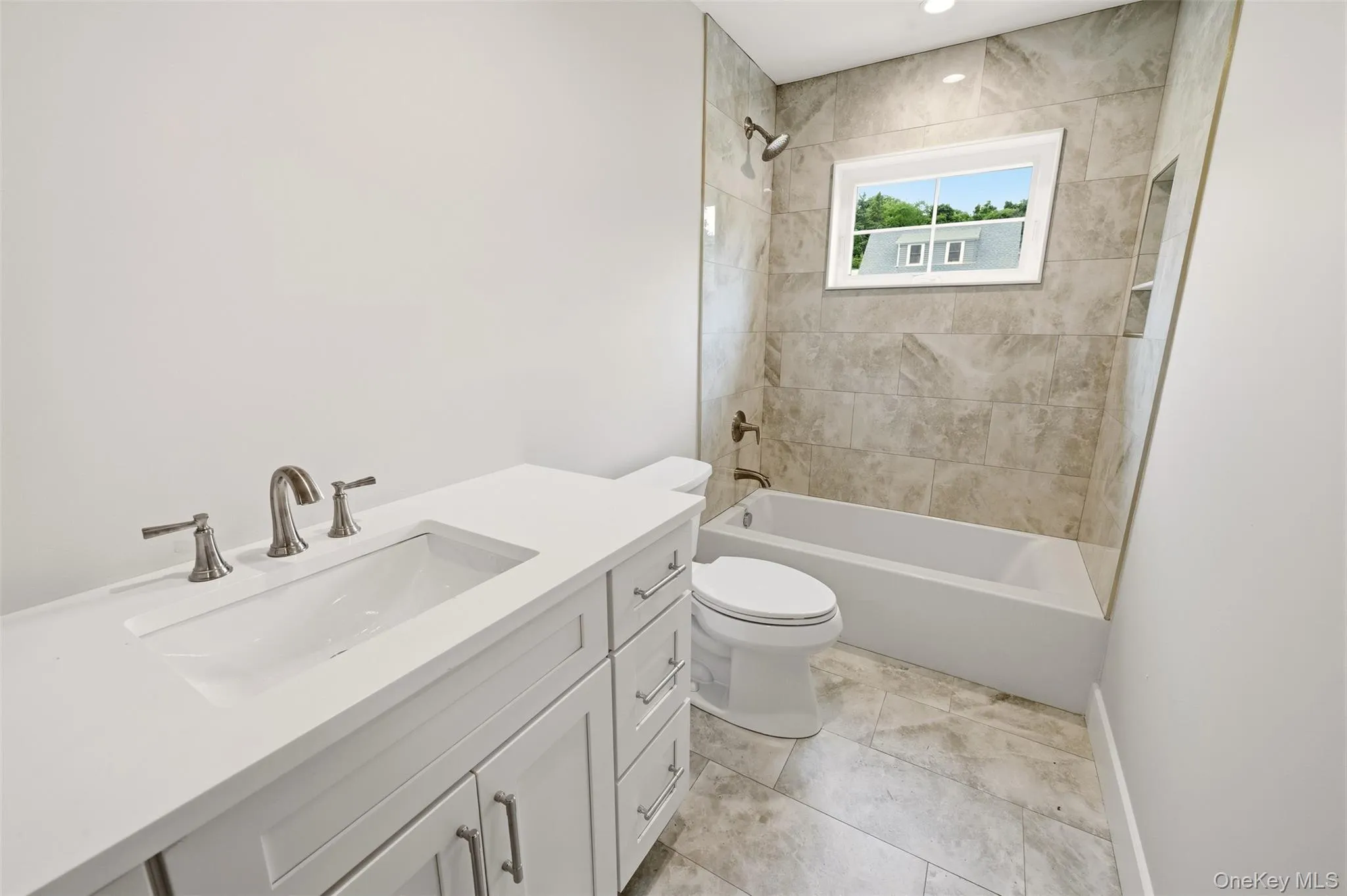 49 Valentine Avenue, Huntington, NY, 5 Bedrooms Bedrooms, 9 Rooms Rooms,4 BathroomsBathrooms,Residential,For Rent,Valentine,0,1023815 49 Valentine Avenue, Huntington, NY, 5 Bedrooms Bedrooms, 9 Rooms Rooms,4 BathroomsBathrooms,Residential,For Rent,Valentine,0,1023815