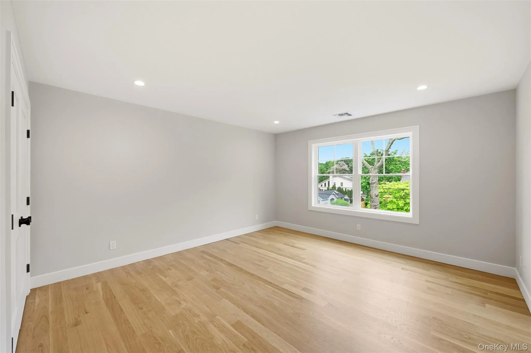 49 Valentine Avenue, Huntington, NY, 5 Bedrooms Bedrooms, 9 Rooms Rooms,4 BathroomsBathrooms,Residential,For Rent,Valentine,0,1023815 49 Valentine Avenue, Huntington, NY, 5 Bedrooms Bedrooms, 9 Rooms Rooms,4 BathroomsBathrooms,Residential,For Rent,Valentine,0,1023815