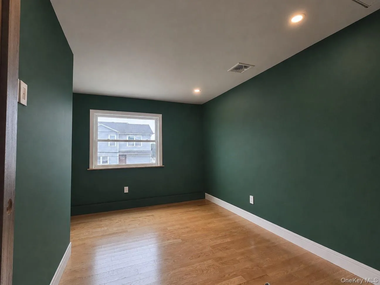 2706 Peconic Avenue, Hempstead, NY, 5 Bedrooms Bedrooms, 12 Rooms Rooms,2 BathroomsBathrooms,Residential,For Rent,Peconic,0,1023817 2706 Peconic Avenue, Hempstead, NY, 5 Bedrooms Bedrooms, 12 Rooms Rooms,2 BathroomsBathrooms,Residential,For Rent,Peconic,0,1023817