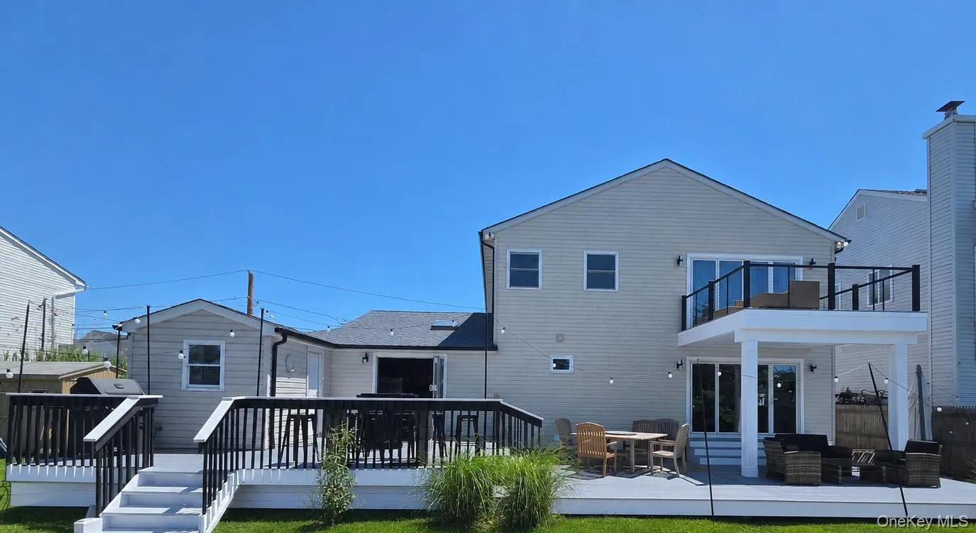 2706 Peconic Avenue, Hempstead, NY, 5 Bedrooms Bedrooms, 12 Rooms Rooms,2 BathroomsBathrooms,Residential,For Rent,Peconic,0,1023817 2706 Peconic Avenue, Hempstead, NY, 5 Bedrooms Bedrooms, 12 Rooms Rooms,2 BathroomsBathrooms,Residential,For Rent,Peconic,0,1023817