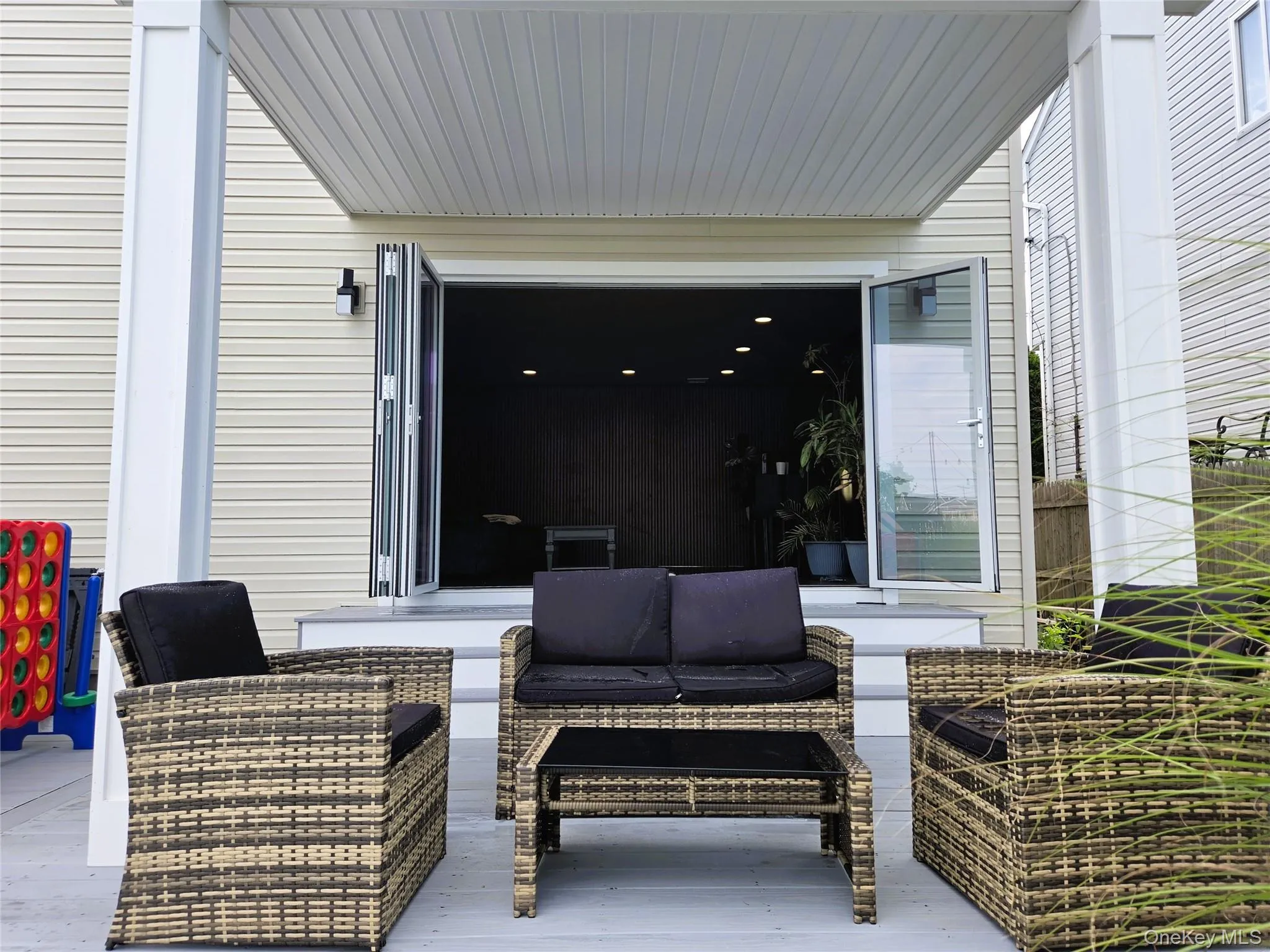 2706 Peconic Avenue, Hempstead, NY, 5 Bedrooms Bedrooms, 12 Rooms Rooms,2 BathroomsBathrooms,Residential,For Rent,Peconic,0,1023817 2706 Peconic Avenue, Hempstead, NY, 5 Bedrooms Bedrooms, 12 Rooms Rooms,2 BathroomsBathrooms,Residential,For Rent,Peconic,0,1023817