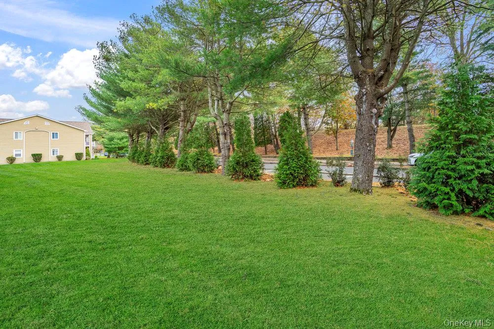 824 Birchwood Park Drive, Brookhaven, NY, 3 Bedrooms Bedrooms, 9 Rooms Rooms,2 BathroomsBathrooms,Residential,For Rent,Birchwood Park,0,1023820 824 Birchwood Park Drive, Brookhaven, NY, 3 Bedrooms Bedrooms, 9 Rooms Rooms,2 BathroomsBathrooms,Residential,For Rent,Birchwood Park,0,1023820