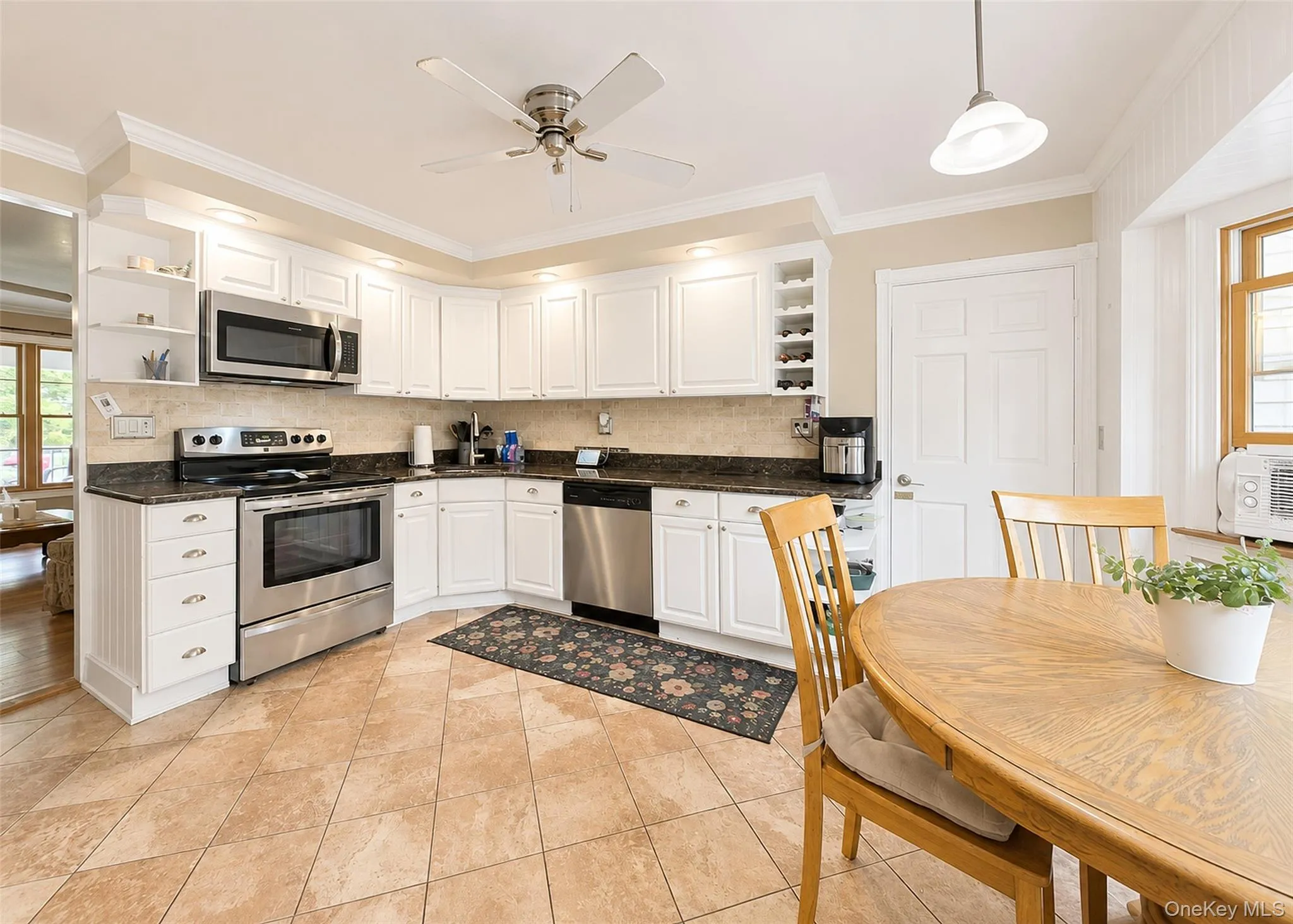 19 Evy Court, Islip, NY, 4 Bedrooms Bedrooms, 8 Rooms Rooms,2 BathroomsBathrooms,Residential,For Rent,Evy,0,1023822 19 Evy Court, Islip, NY, 4 Bedrooms Bedrooms, 8 Rooms Rooms,2 BathroomsBathrooms,Residential,For Rent,Evy,0,1023822