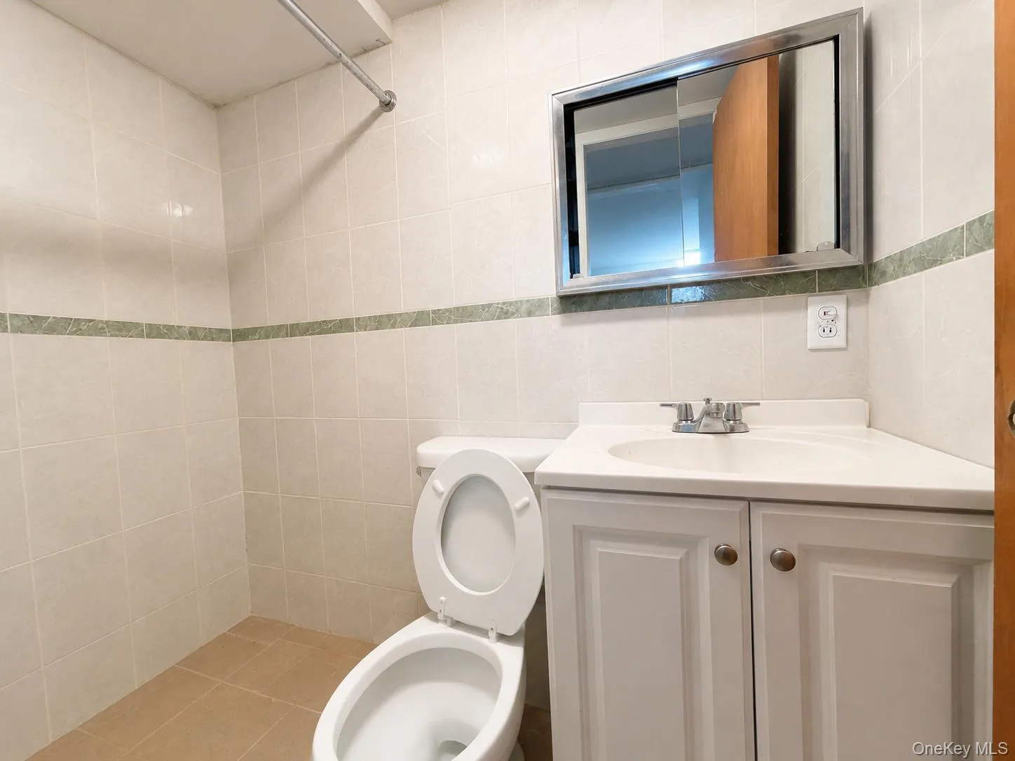 115-08 Poppenhusen Avenue, New York, NY, 3 Bedrooms Bedrooms, 8 Rooms Rooms,2 BathroomsBathrooms,Residential,For Rent,Poppenhusen,0,1023824 115-08 Poppenhusen Avenue, New York, NY, 3 Bedrooms Bedrooms, 8 Rooms Rooms,2 BathroomsBathrooms,Residential,For Rent,Poppenhusen,0,1023824