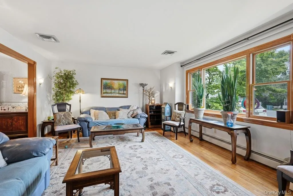 23 Maryetta Court, Oyster Bay, NY, 4 Bedrooms Bedrooms, 8 Rooms Rooms,2 BathroomsBathrooms,Residential,For Rent,Maryetta,0,1023828 23 Maryetta Court, Oyster Bay, NY, 4 Bedrooms Bedrooms, 8 Rooms Rooms,2 BathroomsBathrooms,Residential,For Rent,Maryetta,0,1023828