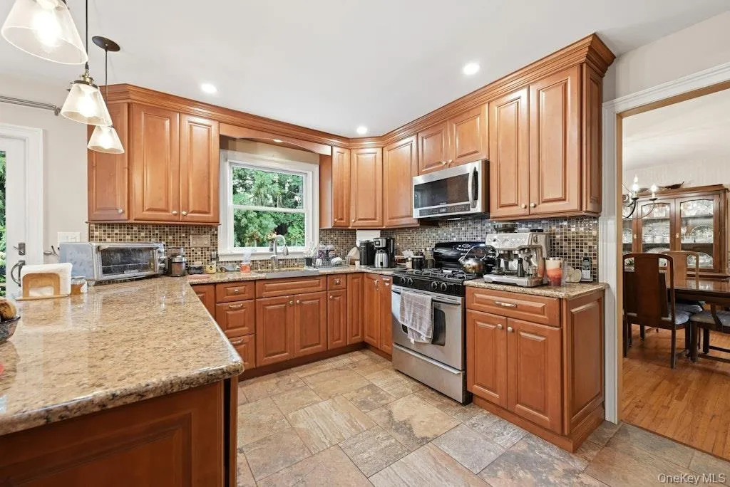 23 Maryetta Court, Oyster Bay, NY, 4 Bedrooms Bedrooms, 8 Rooms Rooms,2 BathroomsBathrooms,Residential,For Rent,Maryetta,0,1023828 23 Maryetta Court, Oyster Bay, NY, 4 Bedrooms Bedrooms, 8 Rooms Rooms,2 BathroomsBathrooms,Residential,For Rent,Maryetta,0,1023828