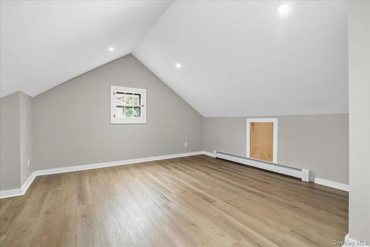 453 Route 17M, Middletown, NY, 2 Bedrooms Bedrooms, 4 Rooms Rooms,1 BathroomBathrooms,Residential Lease,For Rent,Route 17M,0,1023831 453 Route 17M, Middletown, NY, 2 Bedrooms Bedrooms, 4 Rooms Rooms,1 BathroomBathrooms,Residential Lease,For Rent,Route 17M,0,1023831