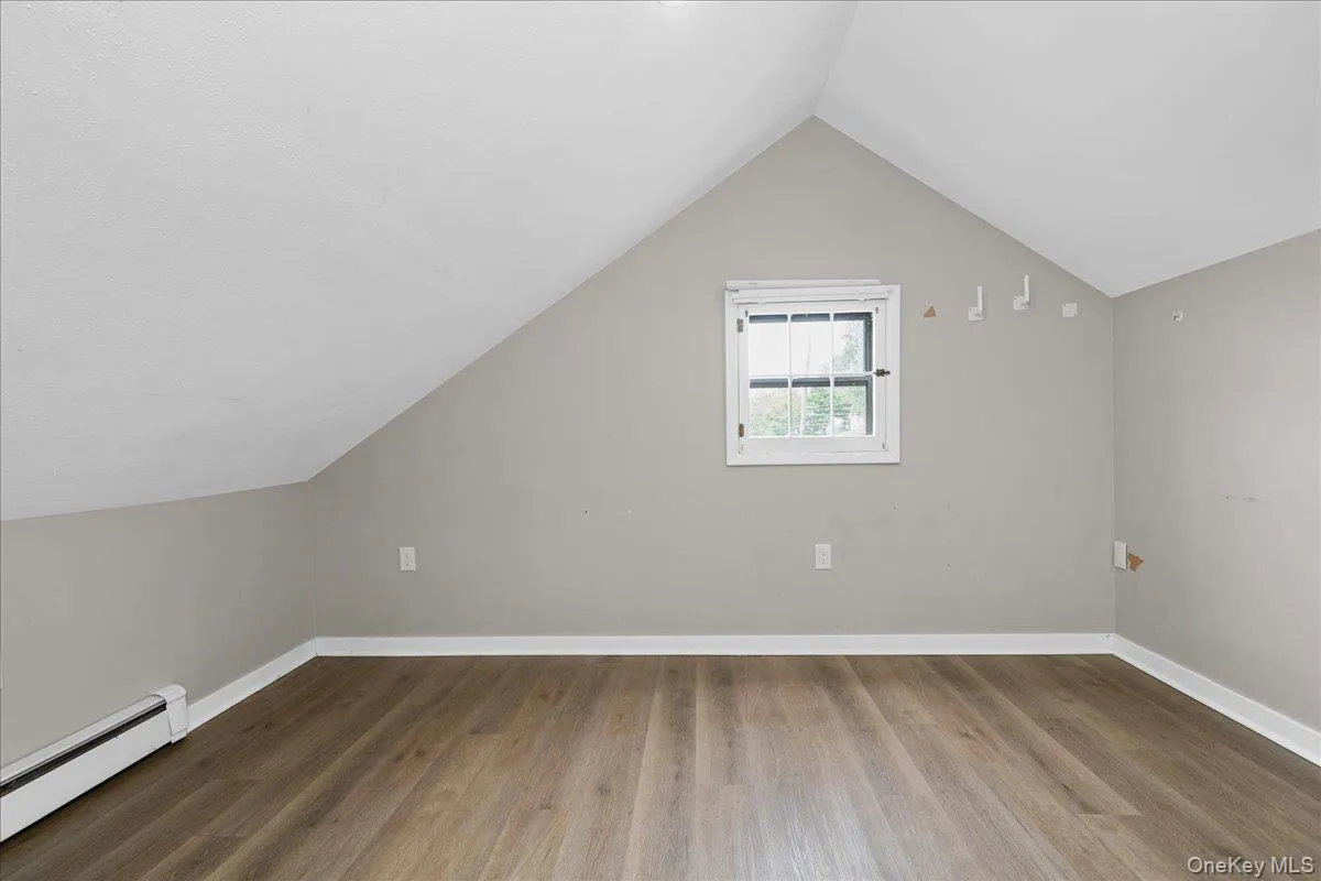 453 Route 17M, Middletown, NY, 2 Bedrooms Bedrooms, 4 Rooms Rooms,1 BathroomBathrooms,Residential Lease,For Rent,Route 17M,0,1023831 453 Route 17M, Middletown, NY, 2 Bedrooms Bedrooms, 4 Rooms Rooms,1 BathroomBathrooms,Residential Lease,For Rent,Route 17M,0,1023831
