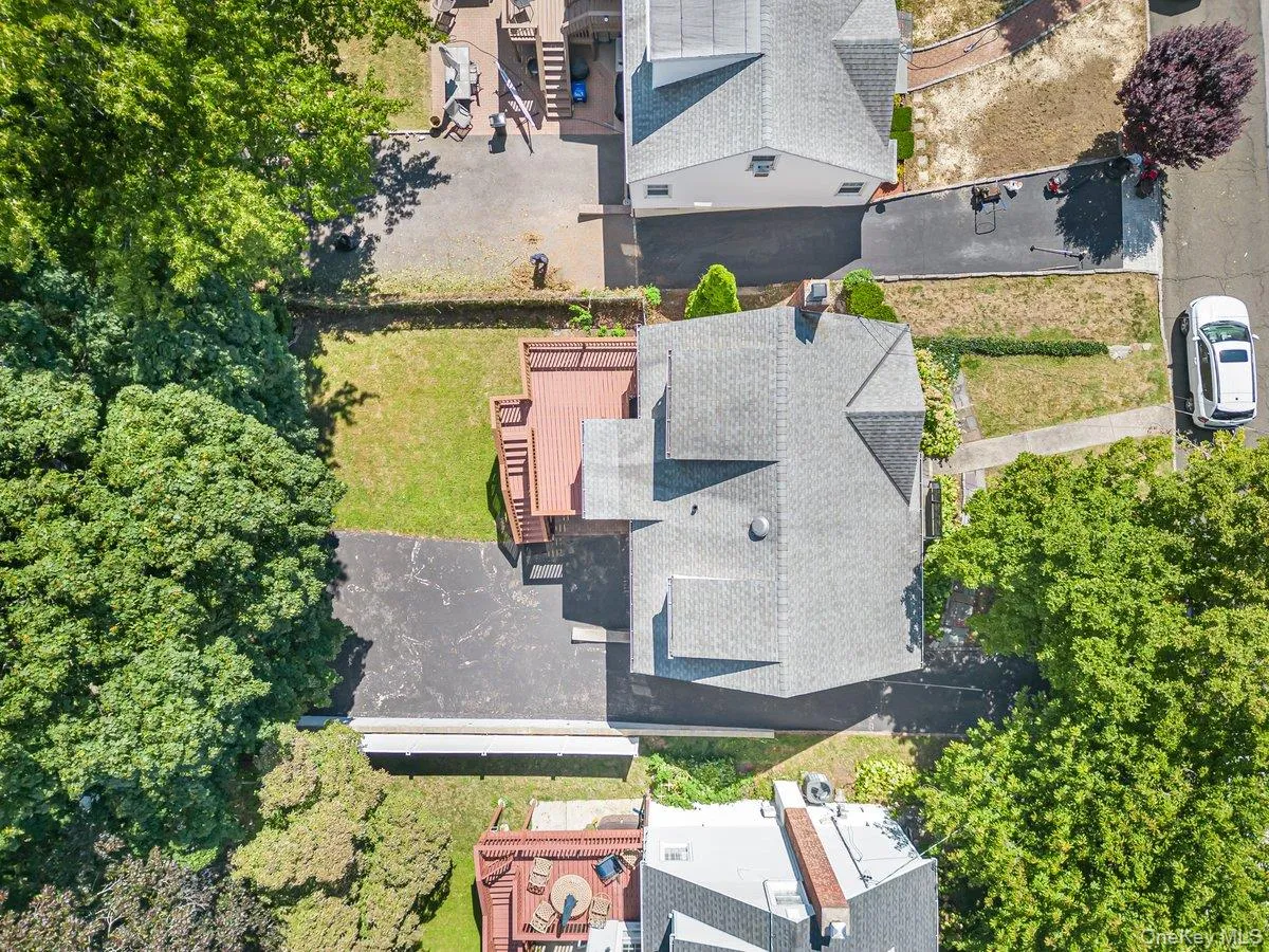 104 Lefferts Road, Yonkers, NY, 4 Bedrooms Bedrooms, 8 Rooms Rooms,1 BathroomBathrooms,Residential,For Rent,Lefferts,0,1023836 104 Lefferts Road, Yonkers, NY, 4 Bedrooms Bedrooms, 8 Rooms Rooms,1 BathroomBathrooms,Residential,For Rent,Lefferts,0,1023836