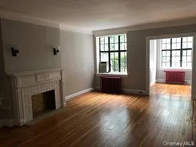 2 Westchester Avenue, White Plains, NY, 2 Bedrooms Bedrooms, 5 Rooms Rooms,1 BathroomBathrooms,Residential Lease,For Rent,Westchester Avenue,0,1023839 2 Westchester Avenue, White Plains, NY, 2 Bedrooms Bedrooms, 5 Rooms Rooms,1 BathroomBathrooms,Residential Lease,For Rent,Westchester Avenue,0,1023839