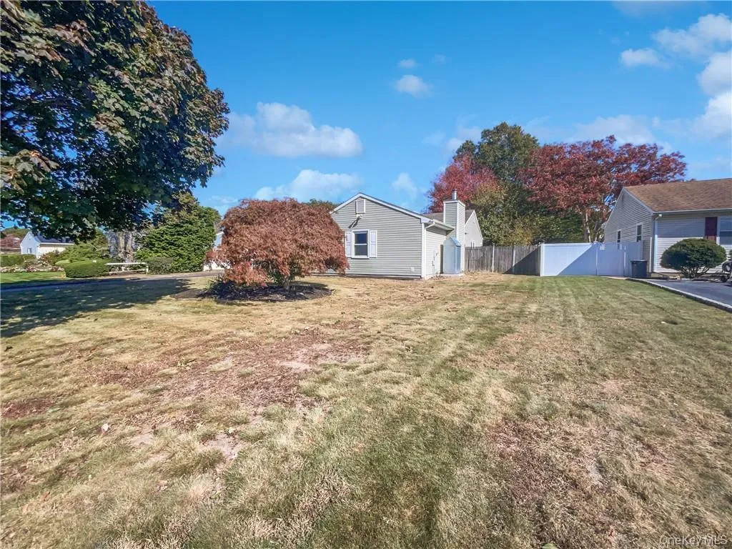 11 Frost Valley Drive, Brookhaven, NY, 3 Bedrooms Bedrooms, 8 Rooms Rooms,2 BathroomsBathrooms,Residential,For Rent,Frost Valley,0,1023843 11 Frost Valley Drive, Brookhaven, NY, 3 Bedrooms Bedrooms, 8 Rooms Rooms,2 BathroomsBathrooms,Residential,For Rent,Frost Valley,0,1023843