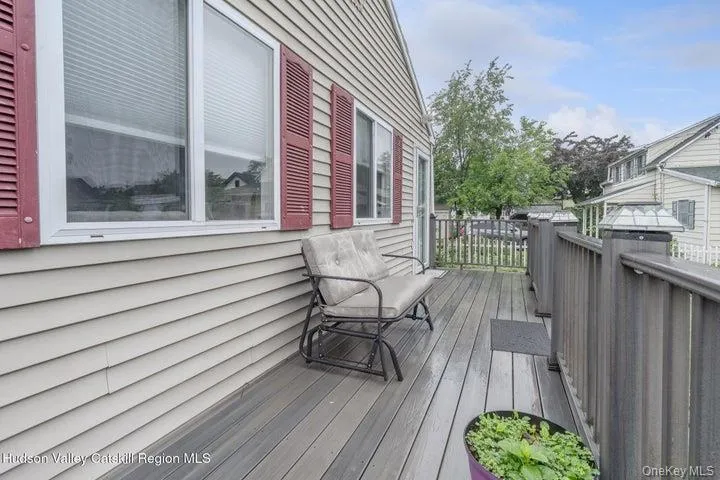 583 Savoy Street, Ulster, NY, 3 Bedrooms Bedrooms, 6 Rooms Rooms,1 BathroomBathrooms,Residential,For Rent,Savoy,0,1023848 583 Savoy Street, Ulster, NY, 3 Bedrooms Bedrooms, 6 Rooms Rooms,1 BathroomBathrooms,Residential,For Rent,Savoy,0,1023848