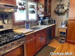34 Connecticut Avenue, Long Beach, NY, 3 Bedrooms Bedrooms, 9 Rooms Rooms,3 BathroomsBathrooms,Residential Lease,For Rent,Connecticut,0,1023849 34 Connecticut Avenue, Long Beach, NY, 3 Bedrooms Bedrooms, 9 Rooms Rooms,3 BathroomsBathrooms,Residential Lease,For Rent,Connecticut,0,1023849