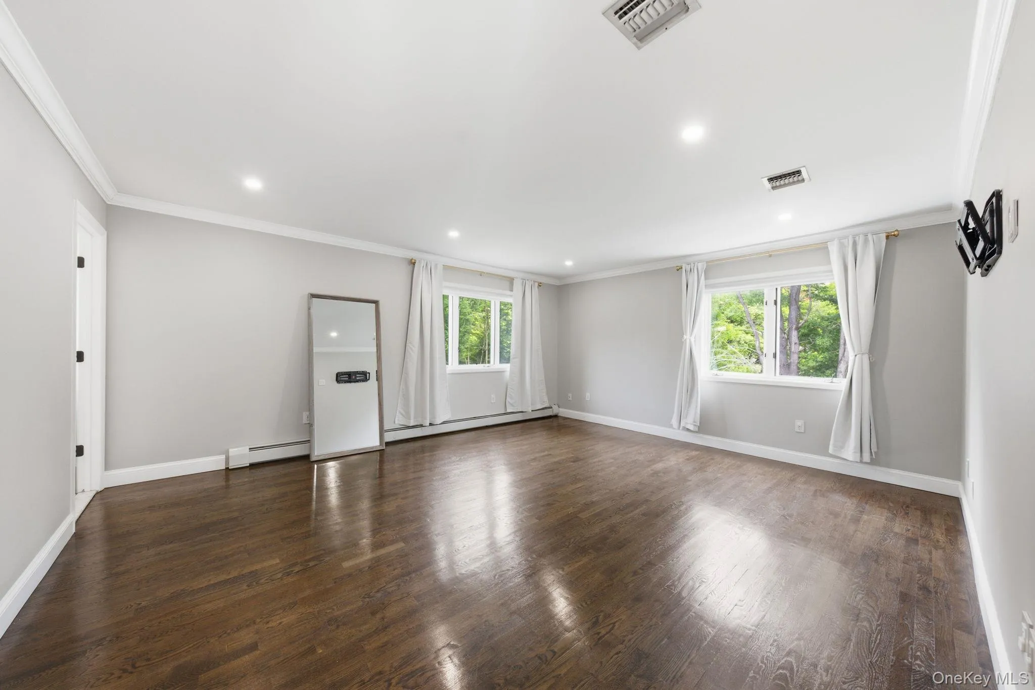 19 Staff Sgt James Parker Road, Orangetown, NY, 6 Bedrooms Bedrooms, 15 Rooms Rooms,3 BathroomsBathrooms,Residential,For Rent,Staff Sgt James Parker,0,1023854 19 Staff Sgt James Parker Road, Orangetown, NY, 6 Bedrooms Bedrooms, 15 Rooms Rooms,3 BathroomsBathrooms,Residential,For Rent,Staff Sgt James Parker,0,1023854