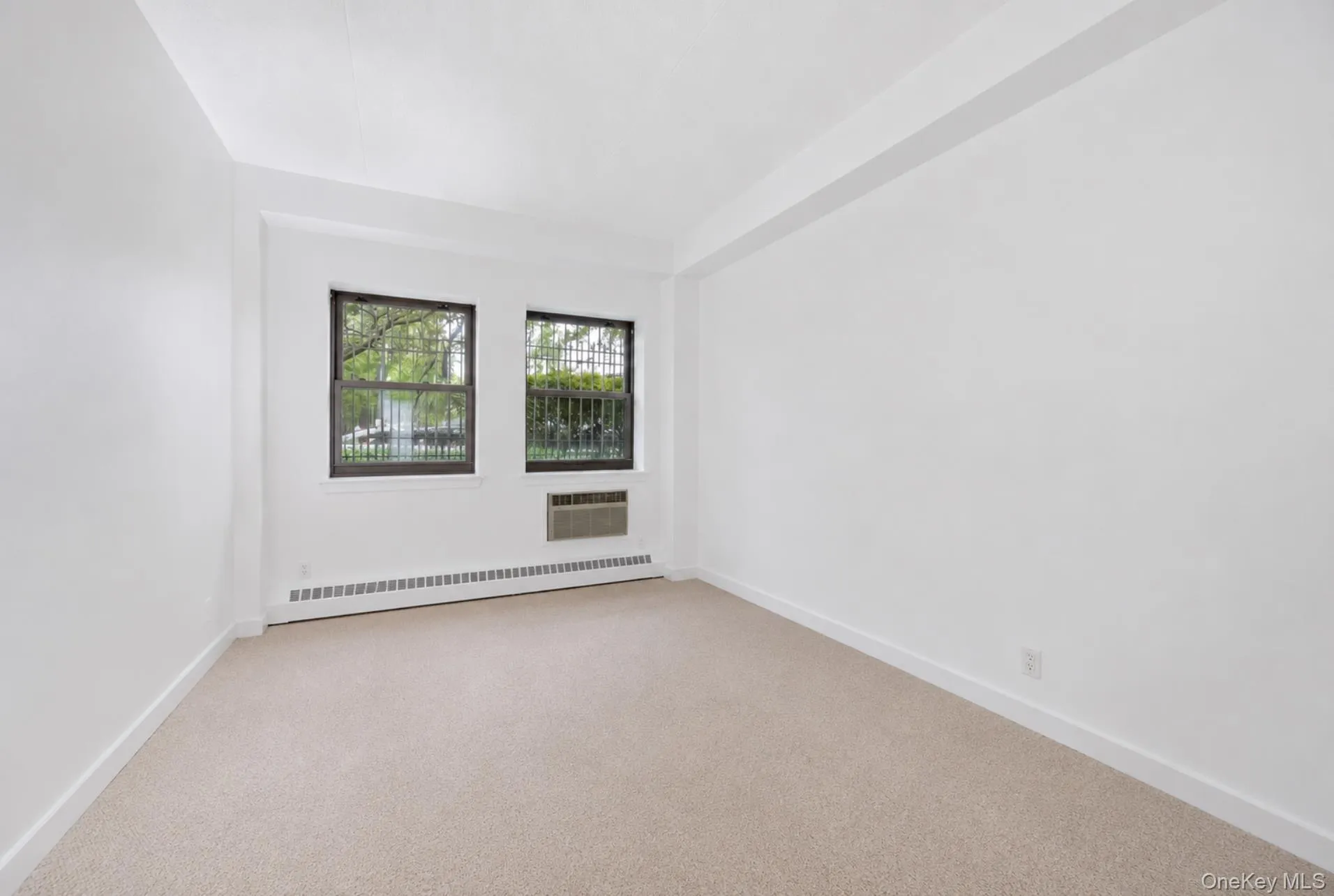 118 Schenectady Avenue, New York, NY, 2 Bedrooms Bedrooms, 4 Rooms Rooms,1 BathroomBathrooms,Residential,For Rent,Schenectady,0,1023855 118 Schenectady Avenue, New York, NY, 2 Bedrooms Bedrooms, 4 Rooms Rooms,1 BathroomBathrooms,Residential,For Rent,Schenectady,0,1023855