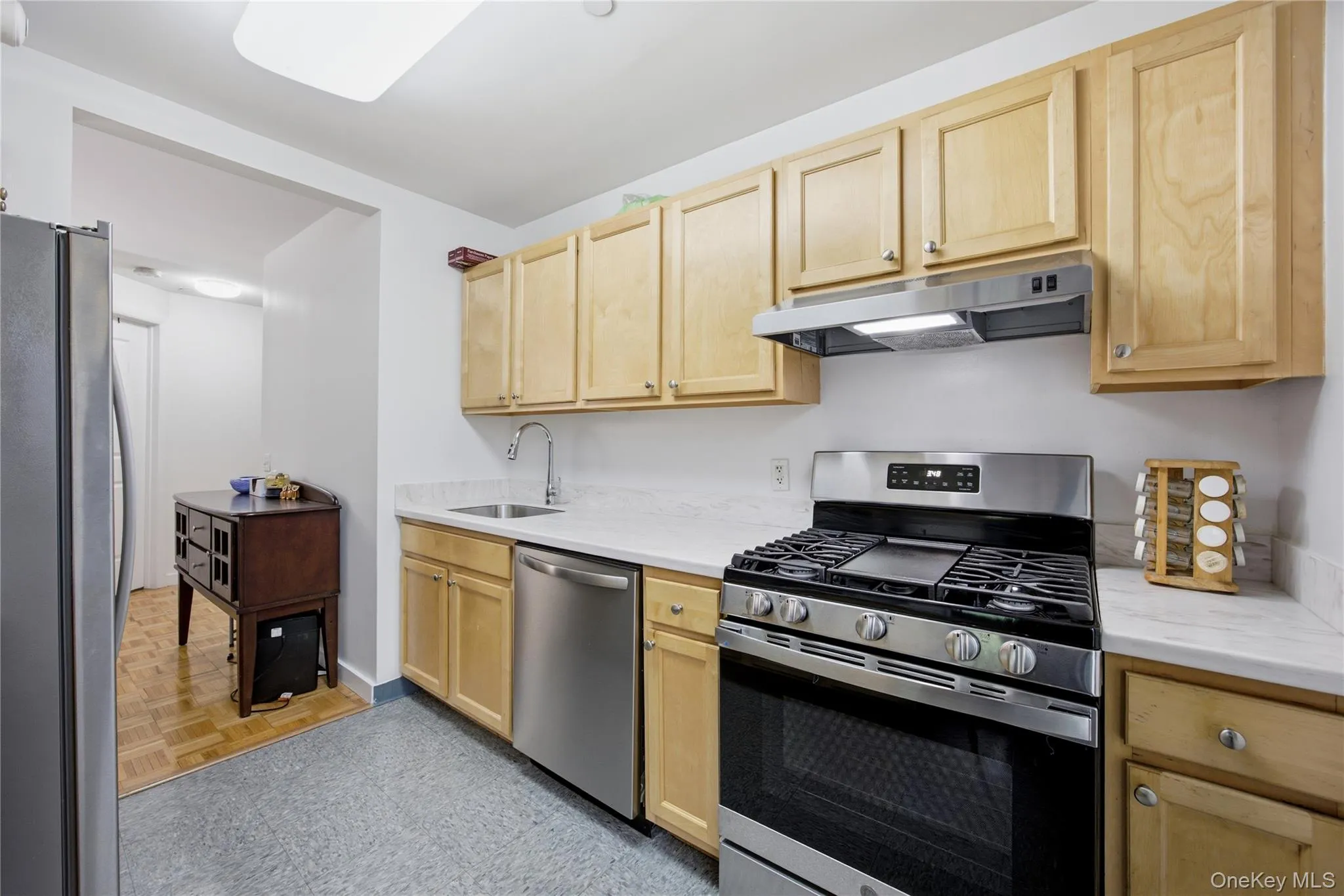 118 Schenectady Avenue, New York, NY, 2 Bedrooms Bedrooms, 4 Rooms Rooms,1 BathroomBathrooms,Residential,For Rent,Schenectady,0,1023855 118 Schenectady Avenue, New York, NY, 2 Bedrooms Bedrooms, 4 Rooms Rooms,1 BathroomBathrooms,Residential,For Rent,Schenectady,0,1023855