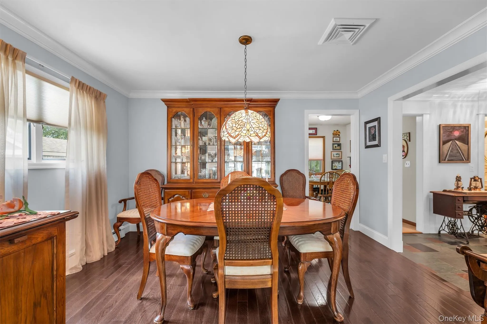 79 Bieselin Road, Brookhaven, NY, 4 Bedrooms Bedrooms, 9 Rooms Rooms,2 BathroomsBathrooms,Residential,For Rent,Bieselin,0,1023857 79 Bieselin Road, Brookhaven, NY, 4 Bedrooms Bedrooms, 9 Rooms Rooms,2 BathroomsBathrooms,Residential,For Rent,Bieselin,0,1023857