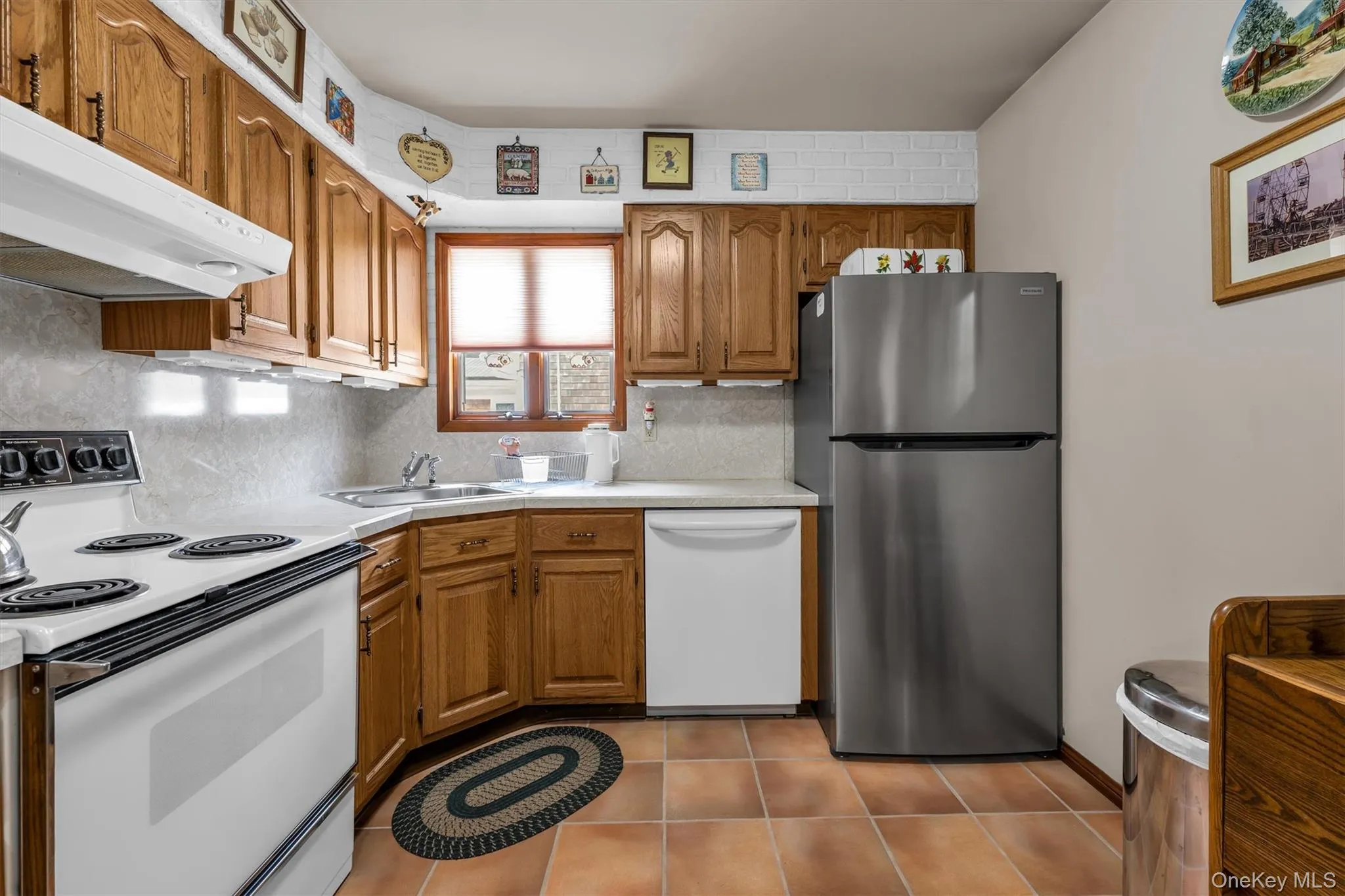 79 Bieselin Road, Brookhaven, NY, 4 Bedrooms Bedrooms, 9 Rooms Rooms,2 BathroomsBathrooms,Residential,For Rent,Bieselin,0,1023857 79 Bieselin Road, Brookhaven, NY, 4 Bedrooms Bedrooms, 9 Rooms Rooms,2 BathroomsBathrooms,Residential,For Rent,Bieselin,0,1023857