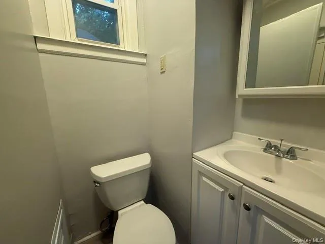 1 Scotts Way, Warwick (town), NY, 1 Bedroom Bedrooms, 3 Rooms Rooms,1 BathroomBathrooms,Residential Lease,For Rent,Scotts,0,1023859 1 Scotts Way, Warwick (town), NY, 1 Bedroom Bedrooms, 3 Rooms Rooms,1 BathroomBathrooms,Residential Lease,For Rent,Scotts,0,1023859