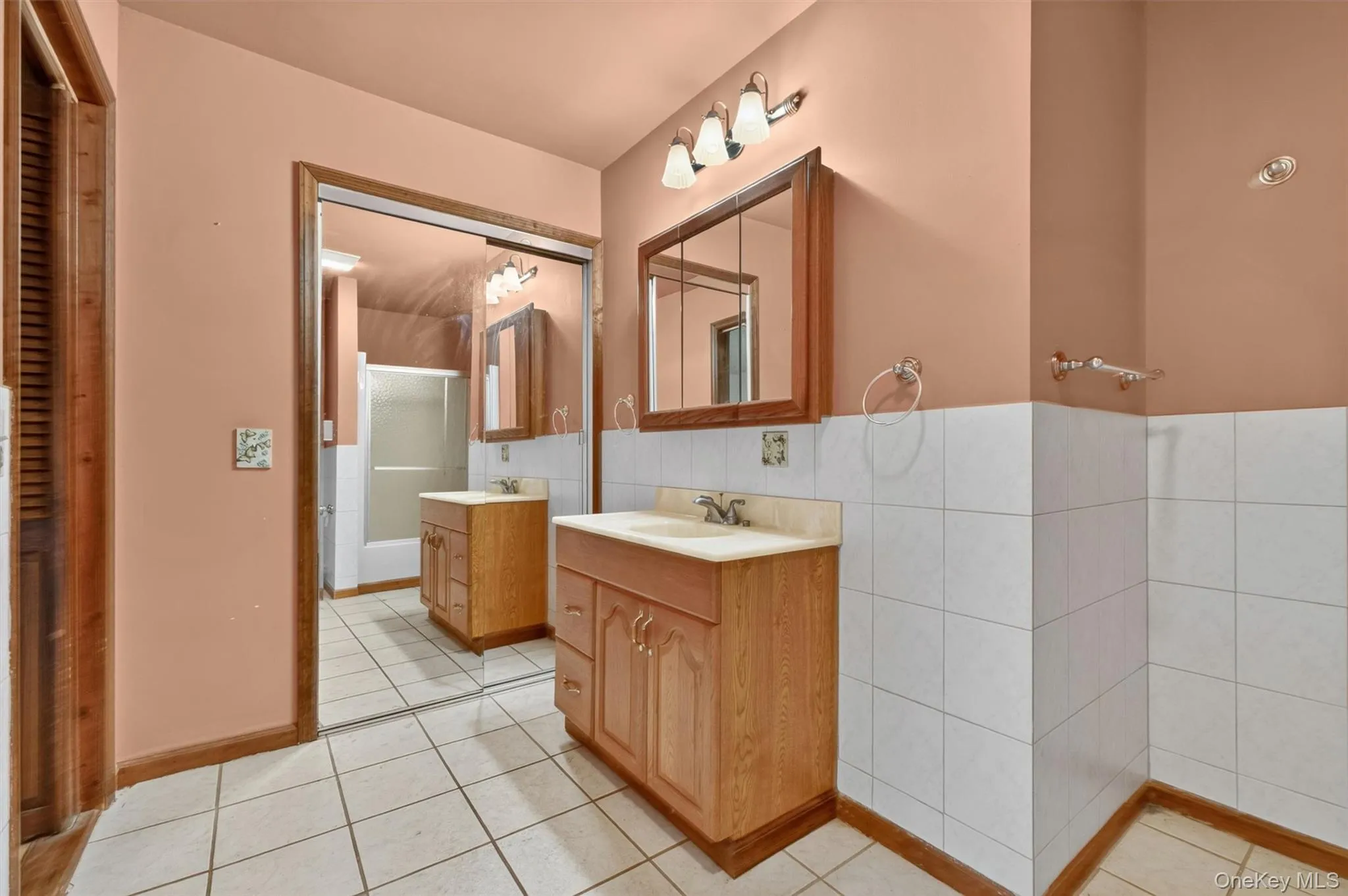 25 Red Mills Road, Shawangunk, NY, 3 Bedrooms Bedrooms, 8 Rooms Rooms,3 BathroomsBathrooms,Residential,For Rent,Red Mills,0,1023862 25 Red Mills Road, Shawangunk, NY, 3 Bedrooms Bedrooms, 8 Rooms Rooms,3 BathroomsBathrooms,Residential,For Rent,Red Mills,0,1023862