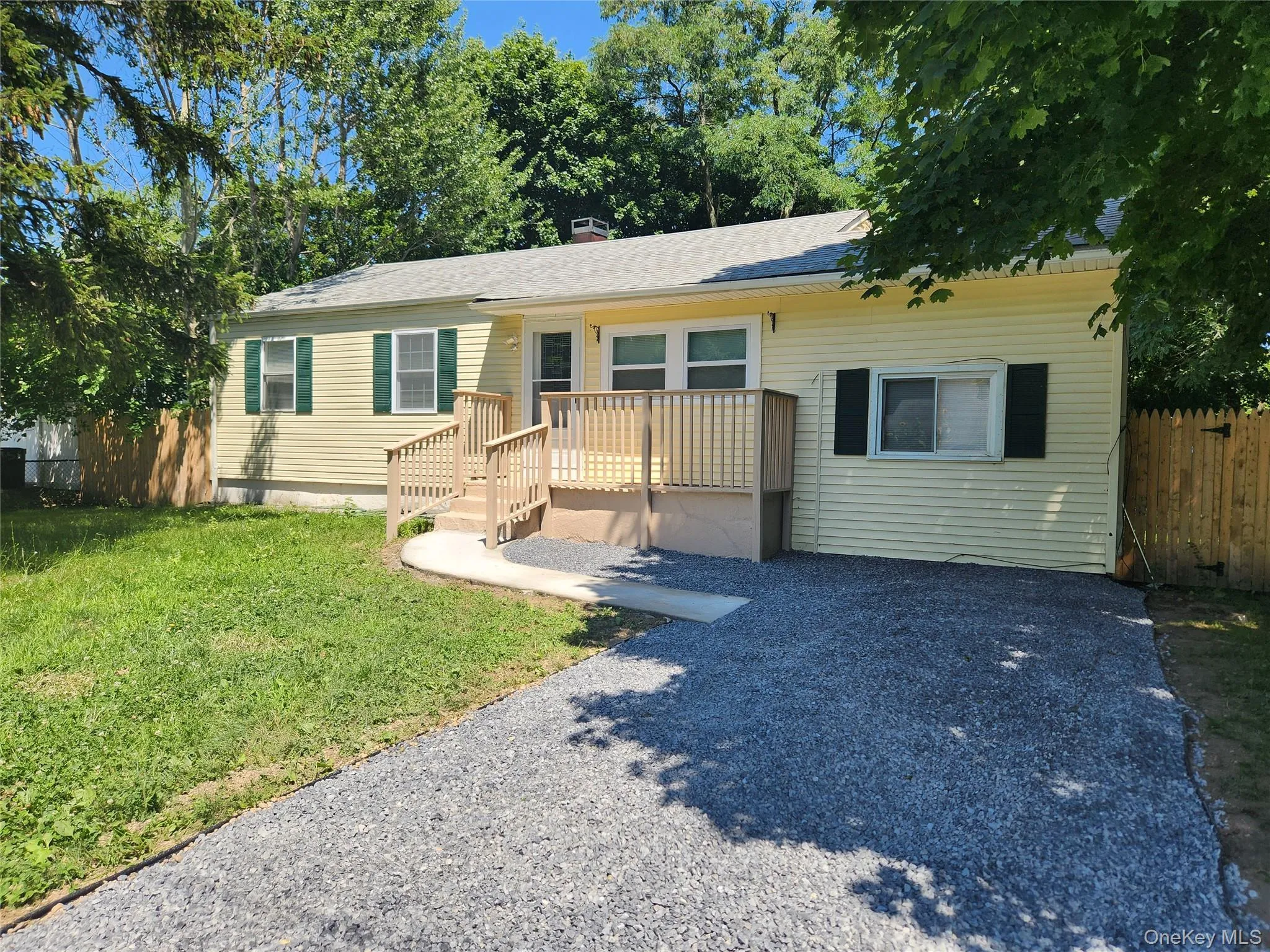47 Pace Avenue, Brookhaven, NY, 4 Bedrooms Bedrooms, 6 Rooms Rooms,1 BathroomBathrooms,Residential,For Rent,Pace,0,1023865 47 Pace Avenue, Brookhaven, NY, 4 Bedrooms Bedrooms, 6 Rooms Rooms,1 BathroomBathrooms,Residential,For Rent,Pace,0,1023865