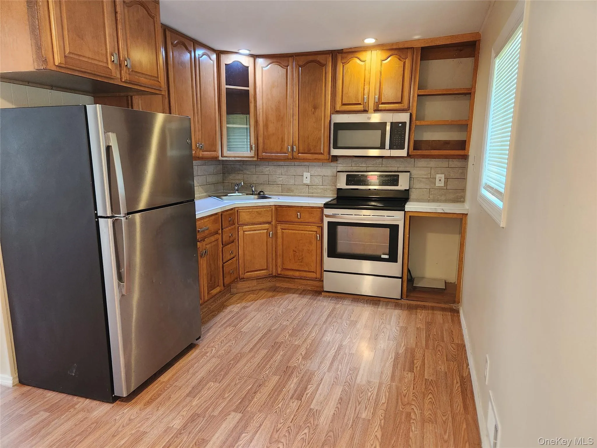 47 Pace Avenue, Brookhaven, NY, 4 Bedrooms Bedrooms, 6 Rooms Rooms,1 BathroomBathrooms,Residential,For Rent,Pace,0,1023865 47 Pace Avenue, Brookhaven, NY, 4 Bedrooms Bedrooms, 6 Rooms Rooms,1 BathroomBathrooms,Residential,For Rent,Pace,0,1023865