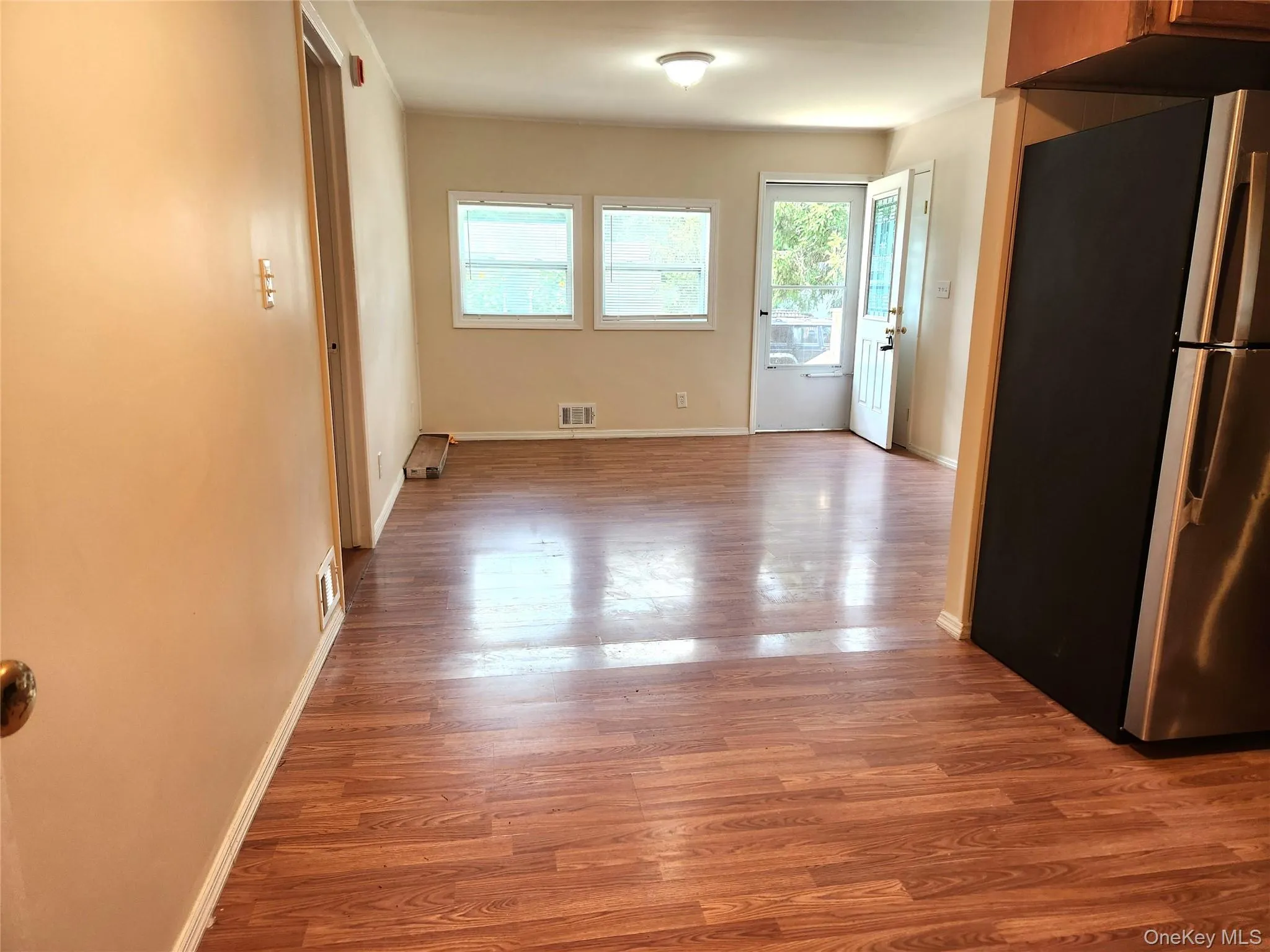 47 Pace Avenue, Brookhaven, NY, 4 Bedrooms Bedrooms, 6 Rooms Rooms,1 BathroomBathrooms,Residential,For Rent,Pace,0,1023865 47 Pace Avenue, Brookhaven, NY, 4 Bedrooms Bedrooms, 6 Rooms Rooms,1 BathroomBathrooms,Residential,For Rent,Pace,0,1023865