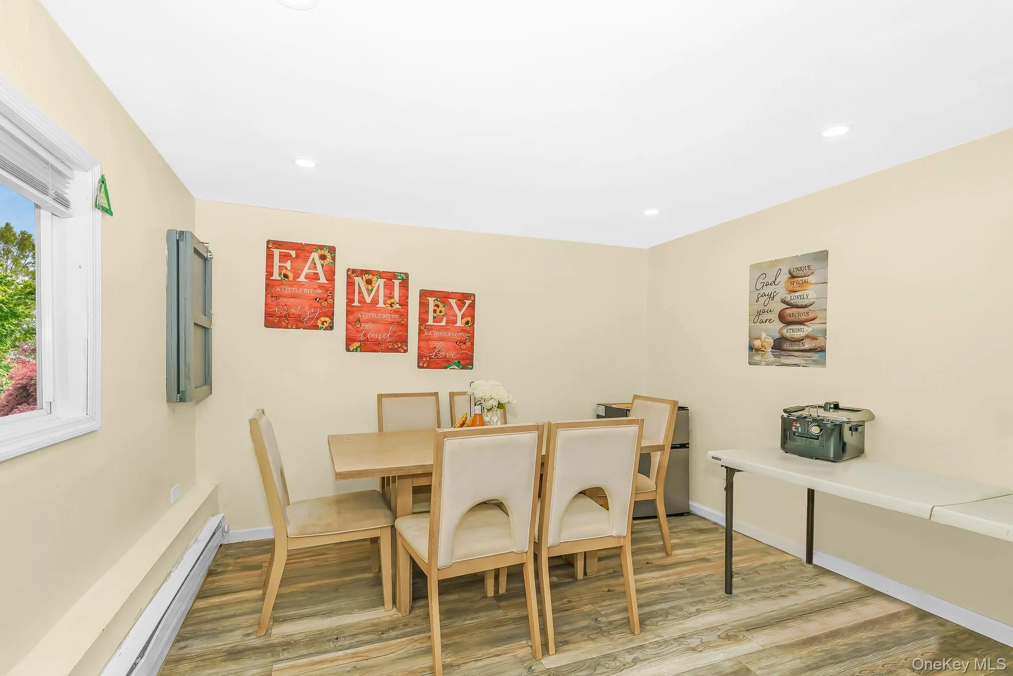 9 Hamlin Avenue, Babylon, NY, 5 Bedrooms Bedrooms, 11 Rooms Rooms,2 BathroomsBathrooms,Residential,For Rent,Hamlin,0,1023868 9 Hamlin Avenue, Babylon, NY, 5 Bedrooms Bedrooms, 11 Rooms Rooms,2 BathroomsBathrooms,Residential,For Rent,Hamlin,0,1023868