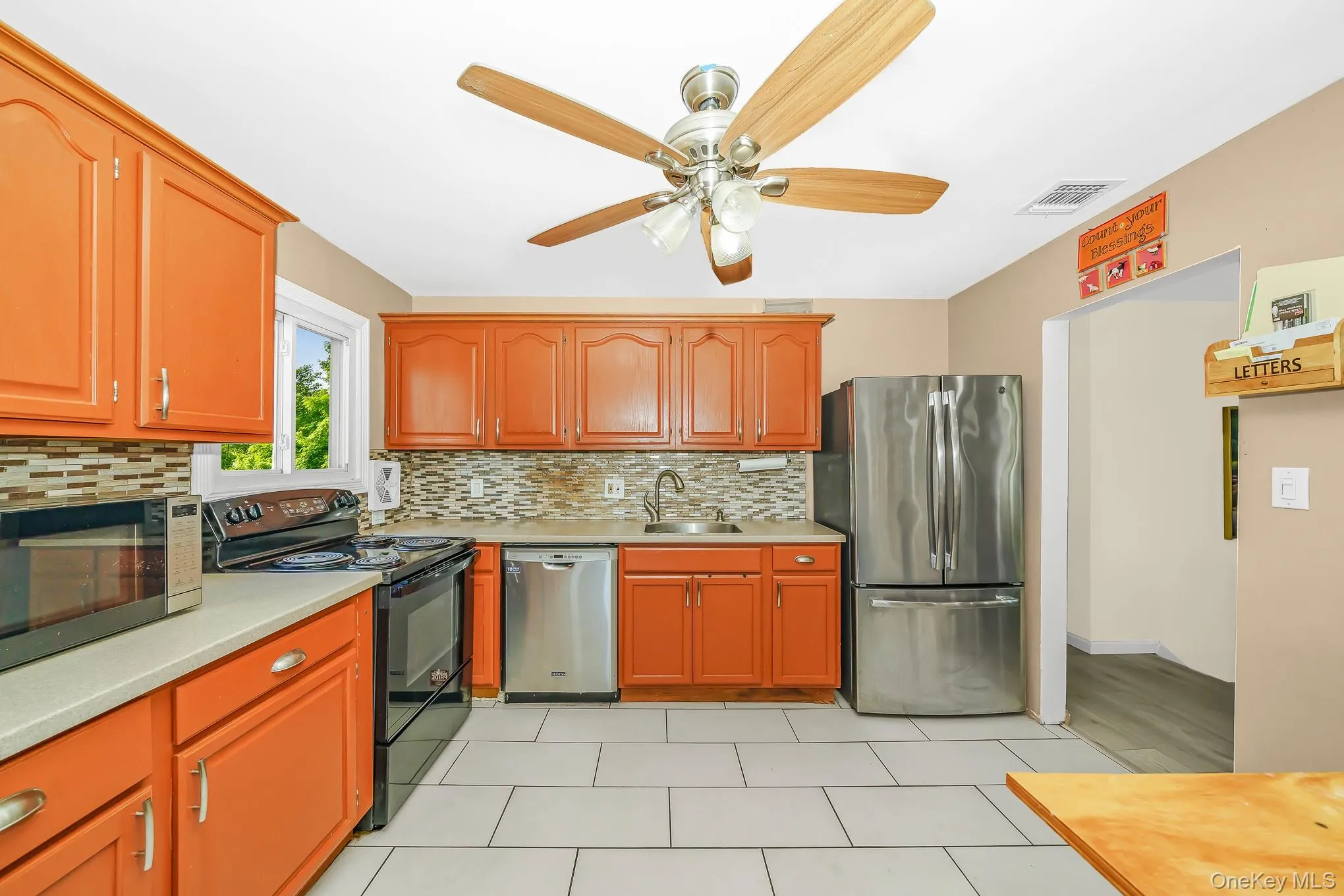9 Hamlin Avenue, Babylon, NY, 5 Bedrooms Bedrooms, 11 Rooms Rooms,2 BathroomsBathrooms,Residential,For Rent,Hamlin,0,1023868 9 Hamlin Avenue, Babylon, NY, 5 Bedrooms Bedrooms, 11 Rooms Rooms,2 BathroomsBathrooms,Residential,For Rent,Hamlin,0,1023868