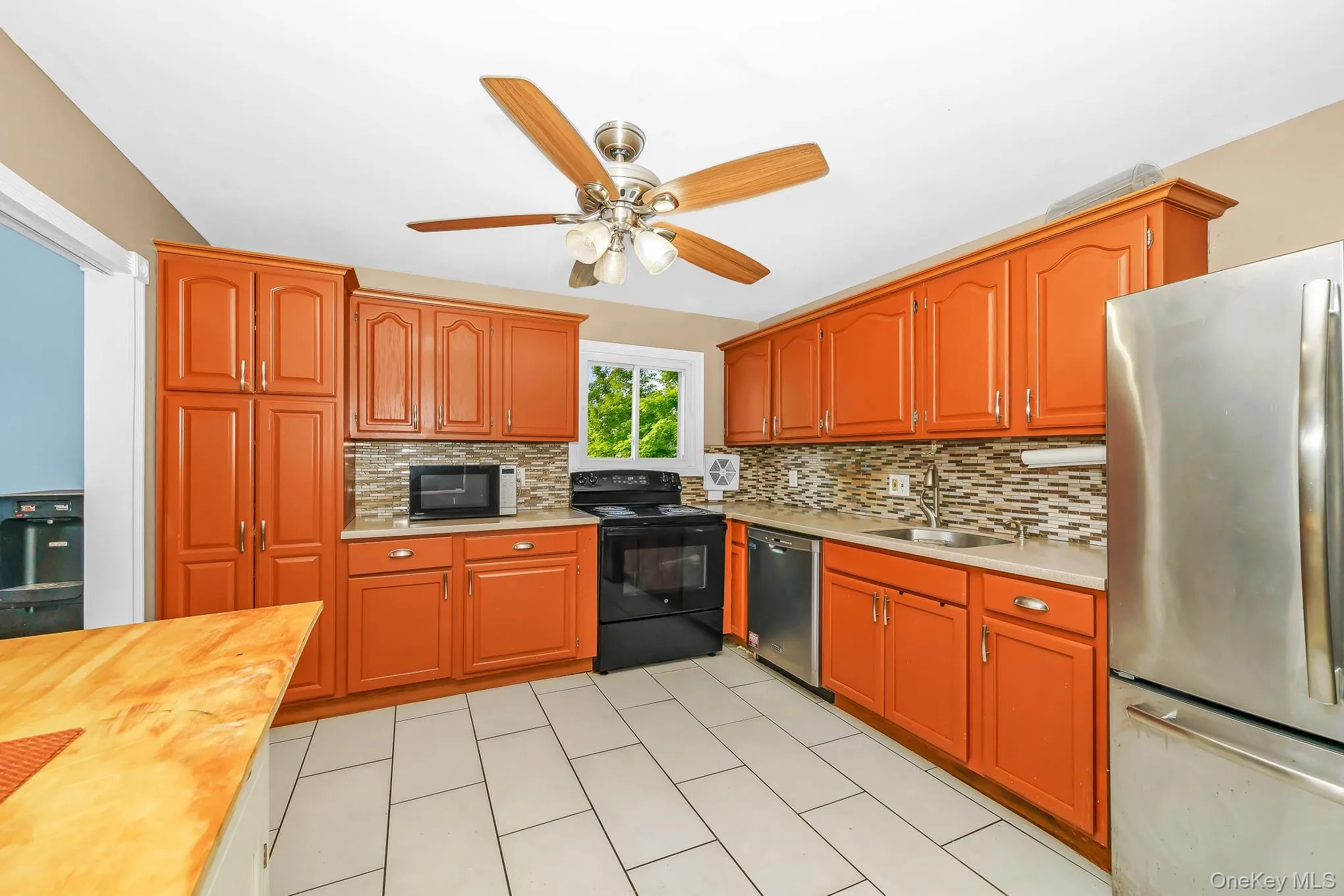 9 Hamlin Avenue, Babylon, NY, 5 Bedrooms Bedrooms, 11 Rooms Rooms,2 BathroomsBathrooms,Residential,For Rent,Hamlin,0,1023868 9 Hamlin Avenue, Babylon, NY, 5 Bedrooms Bedrooms, 11 Rooms Rooms,2 BathroomsBathrooms,Residential,For Rent,Hamlin,0,1023868