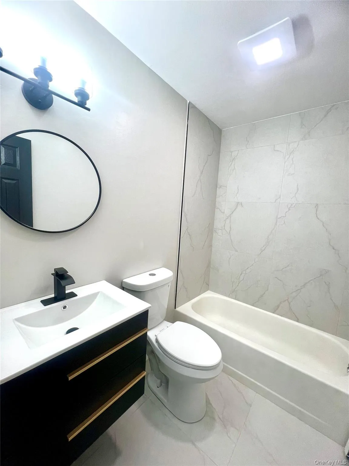 51 Ruth Court, Middletown, NY, 2 Bedrooms Bedrooms, 5 Rooms Rooms,1 BathroomBathrooms,Residential Lease,For Rent,Ruth,0,1023873 51 Ruth Court, Middletown, NY, 2 Bedrooms Bedrooms, 5 Rooms Rooms,1 BathroomBathrooms,Residential Lease,For Rent,Ruth,0,1023873