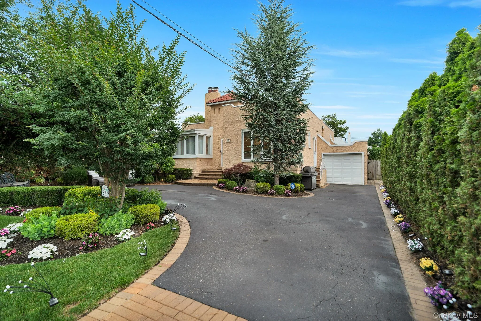 327 Wynsum Avenue, Hempstead, NY, 3 Bedrooms Bedrooms, 7 Rooms Rooms,2 BathroomsBathrooms,Residential,For Rent,Wynsum,0,1023876 327 Wynsum Avenue, Hempstead, NY, 3 Bedrooms Bedrooms, 7 Rooms Rooms,2 BathroomsBathrooms,Residential,For Rent,Wynsum,0,1023876