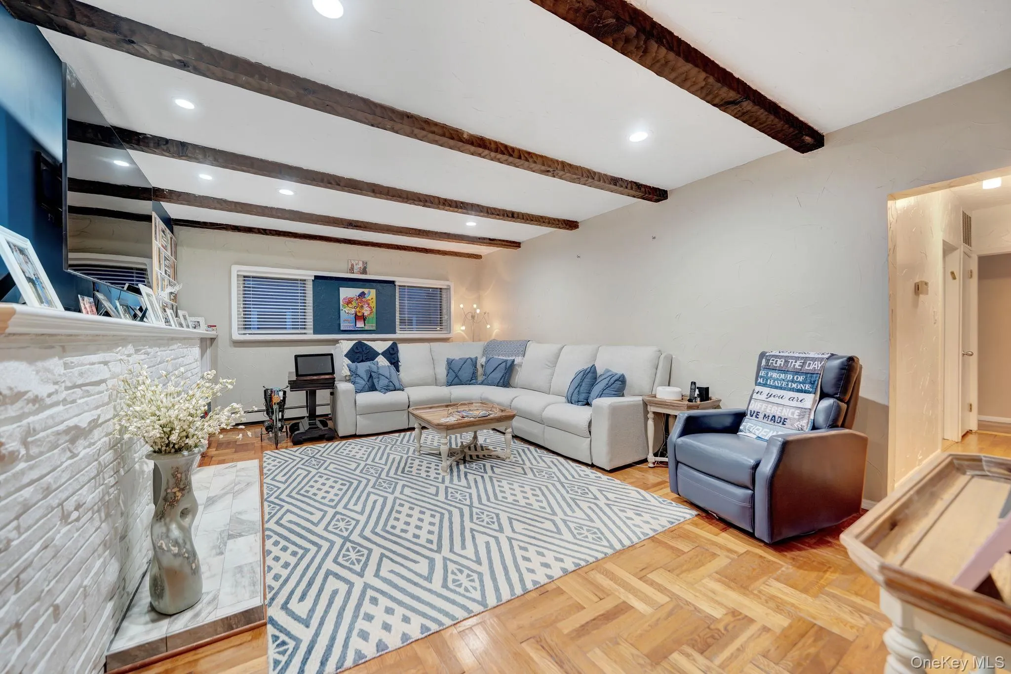 327 Wynsum Avenue, Hempstead, NY, 3 Bedrooms Bedrooms, 7 Rooms Rooms,2 BathroomsBathrooms,Residential,For Rent,Wynsum,0,1023876 327 Wynsum Avenue, Hempstead, NY, 3 Bedrooms Bedrooms, 7 Rooms Rooms,2 BathroomsBathrooms,Residential,For Rent,Wynsum,0,1023876