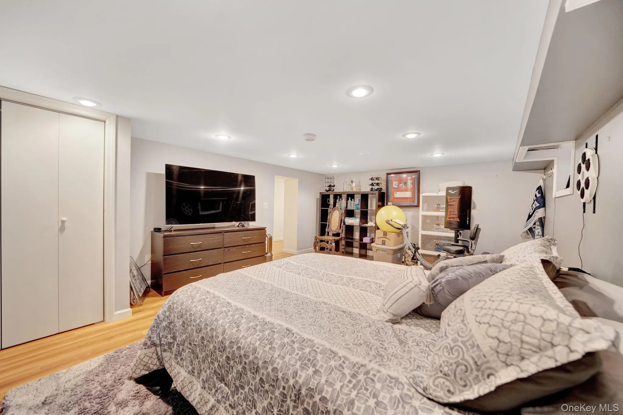 327 Wynsum Avenue, Hempstead, NY, 3 Bedrooms Bedrooms, 7 Rooms Rooms,2 BathroomsBathrooms,Residential,For Rent,Wynsum,0,1023876 327 Wynsum Avenue, Hempstead, NY, 3 Bedrooms Bedrooms, 7 Rooms Rooms,2 BathroomsBathrooms,Residential,For Rent,Wynsum,0,1023876