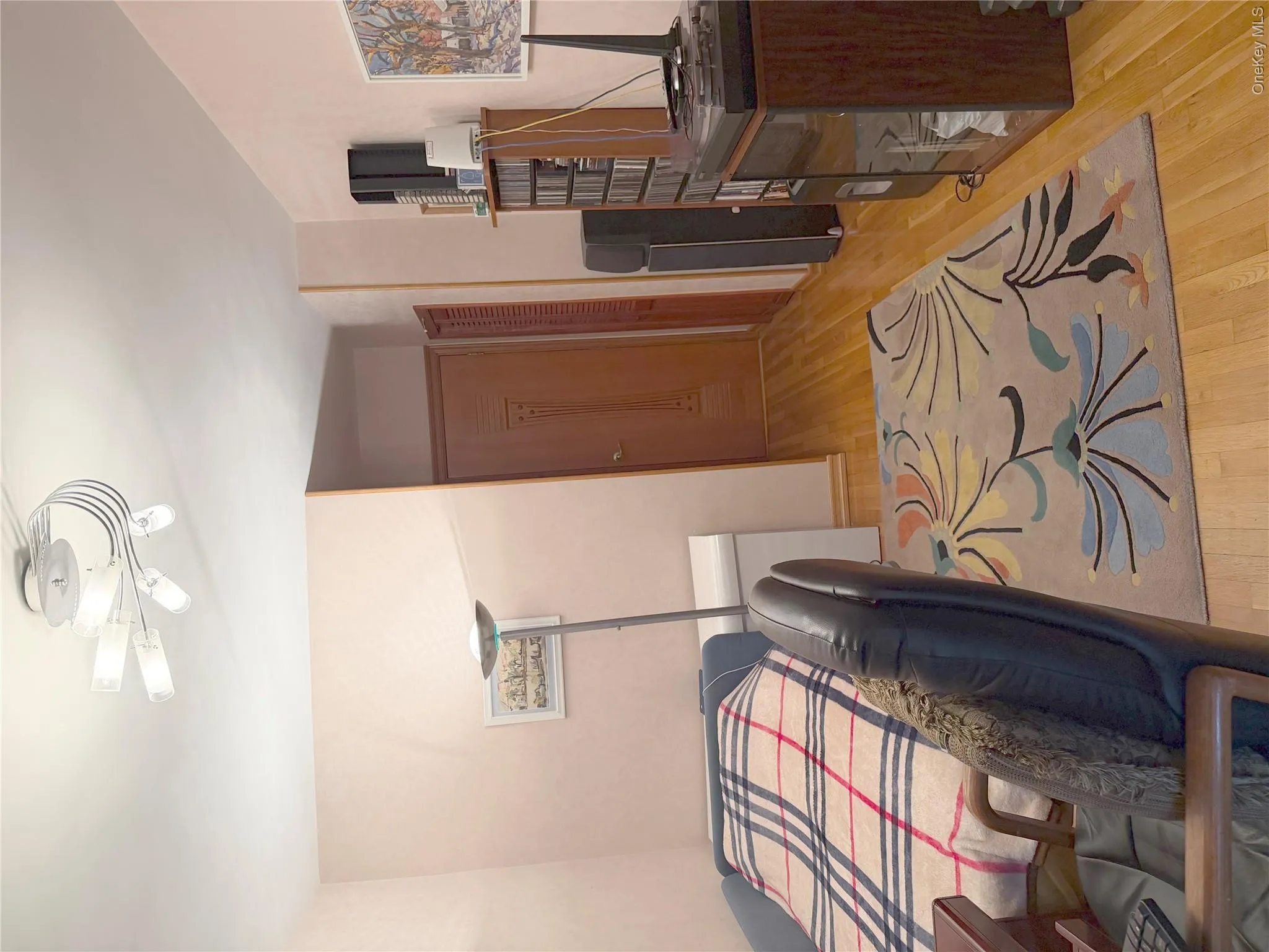 6411 99th Street, New York, NY, 2 Bedrooms Bedrooms, 5 Rooms Rooms,1 BathroomBathrooms,Residential,For Rent,99th,0,1023877 6411 99th Street, New York, NY, 2 Bedrooms Bedrooms, 5 Rooms Rooms,1 BathroomBathrooms,Residential,For Rent,99th,0,1023877