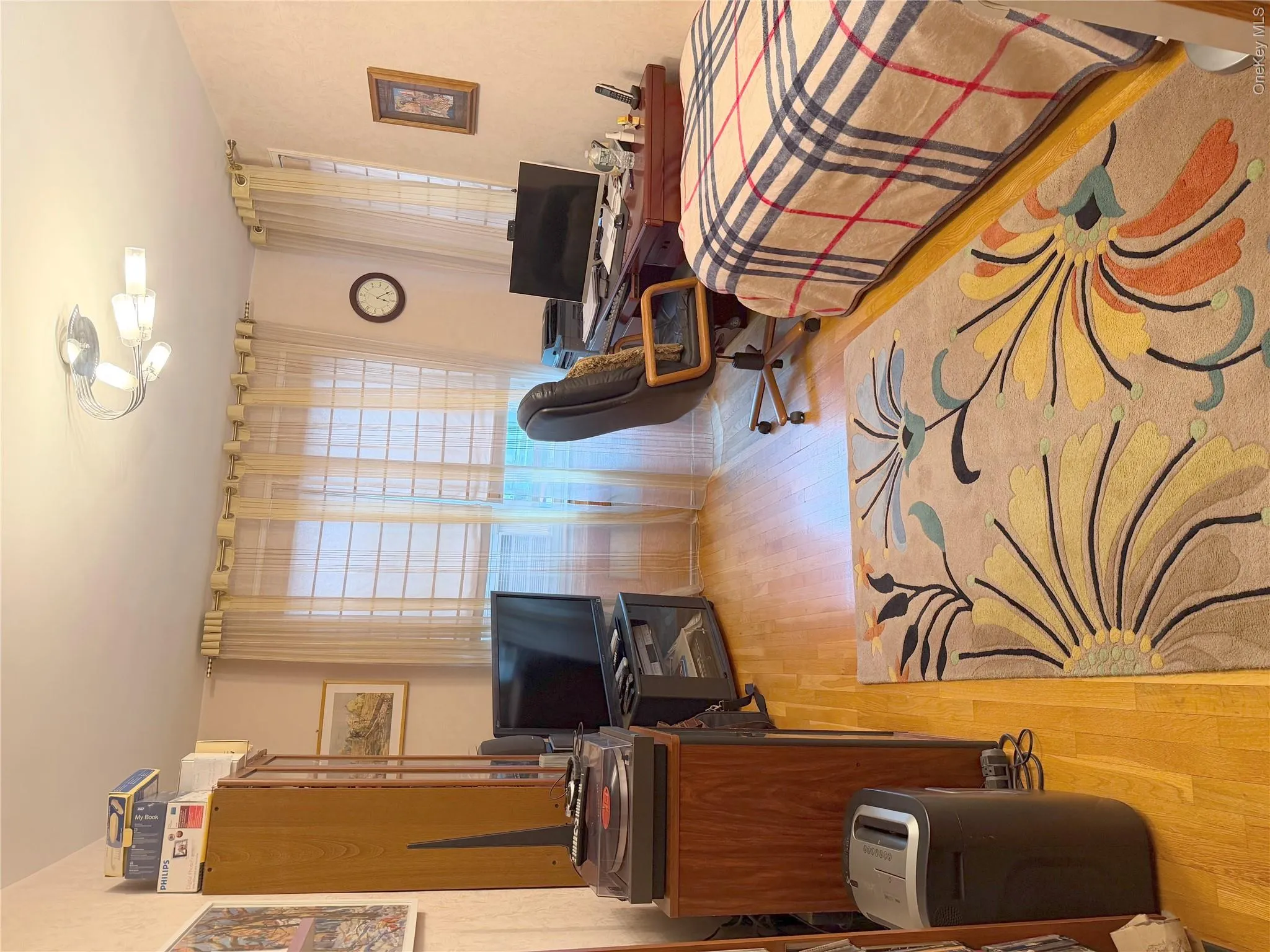 6411 99th Street, New York, NY, 2 Bedrooms Bedrooms, 5 Rooms Rooms,1 BathroomBathrooms,Residential,For Rent,99th,0,1023877 6411 99th Street, New York, NY, 2 Bedrooms Bedrooms, 5 Rooms Rooms,1 BathroomBathrooms,Residential,For Rent,99th,0,1023877