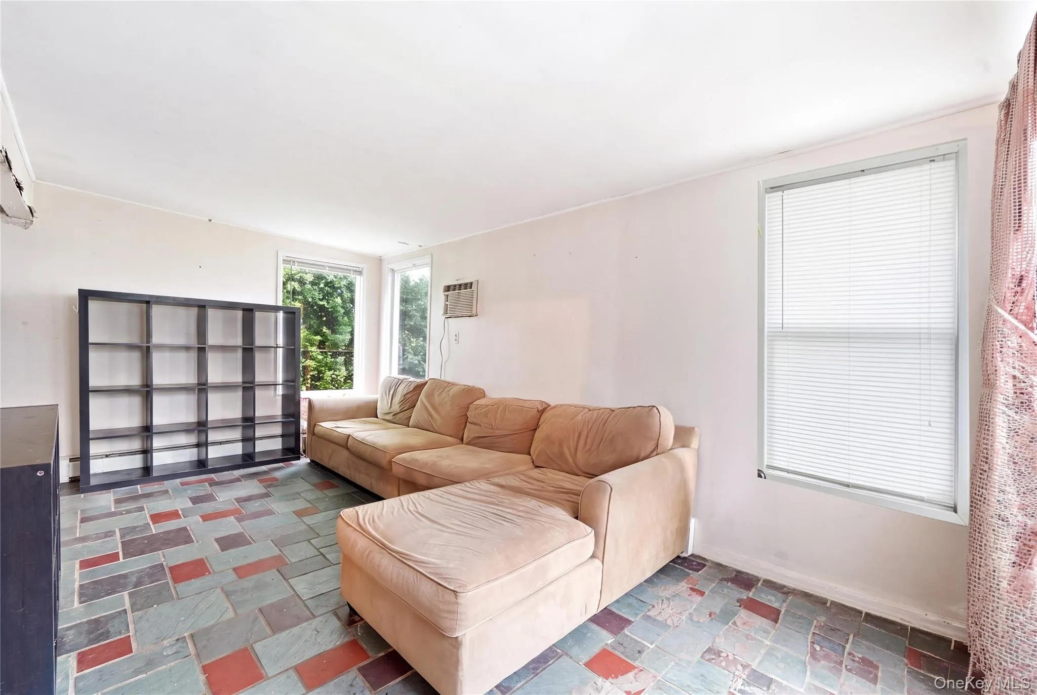161 Duckpond Drive, Hempstead, NY, 4 Bedrooms Bedrooms, 6 Rooms Rooms,2 BathroomsBathrooms,Residential,For Rent,Duckpond,0,1023886 161 Duckpond Drive, Hempstead, NY, 4 Bedrooms Bedrooms, 6 Rooms Rooms,2 BathroomsBathrooms,Residential,For Rent,Duckpond,0,1023886