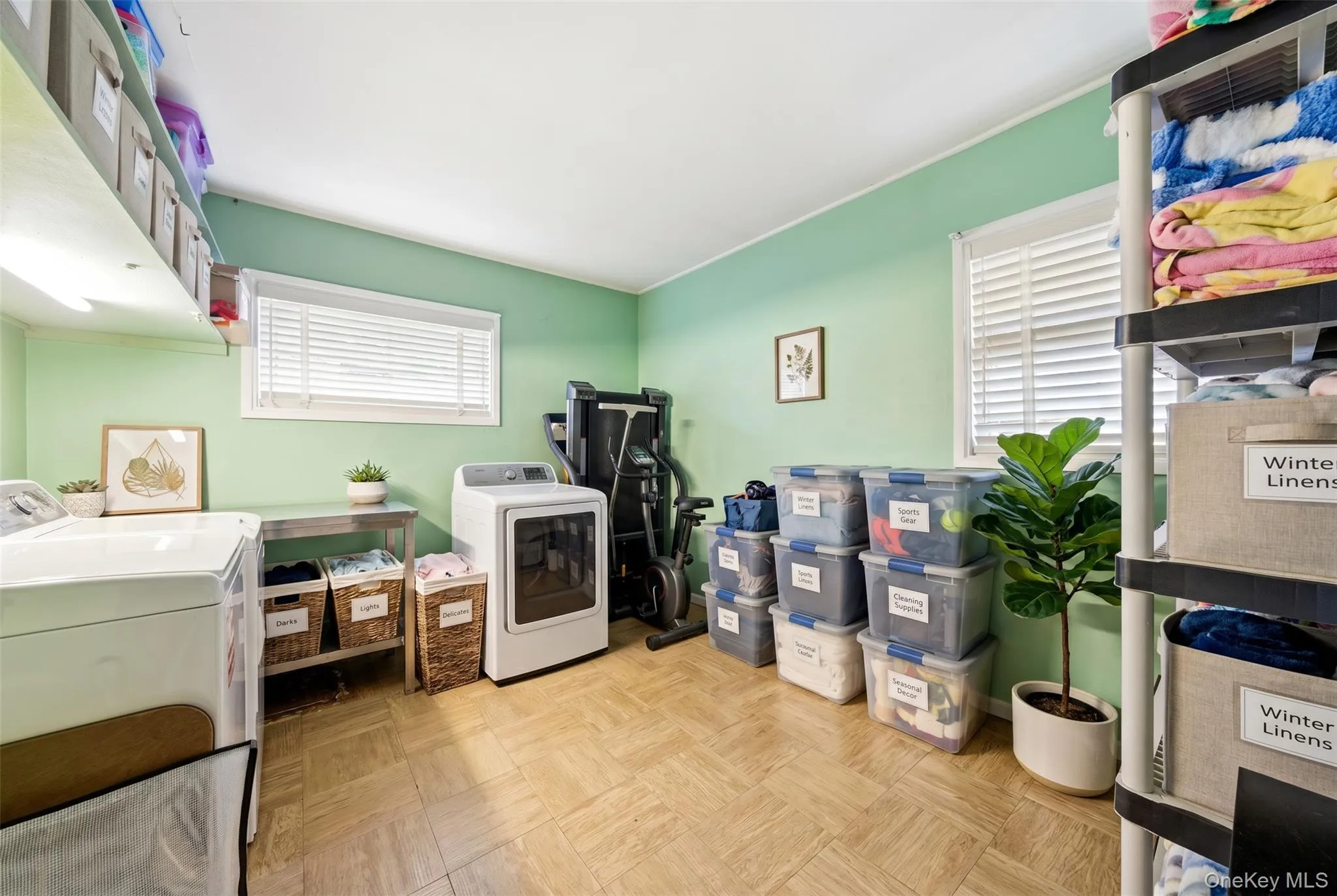 161 Duckpond Drive, Hempstead, NY, 4 Bedrooms Bedrooms, 6 Rooms Rooms,2 BathroomsBathrooms,Residential,For Rent,Duckpond,0,1023886 161 Duckpond Drive, Hempstead, NY, 4 Bedrooms Bedrooms, 6 Rooms Rooms,2 BathroomsBathrooms,Residential,For Rent,Duckpond,0,1023886