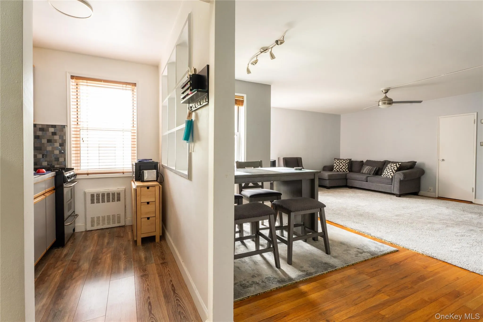 611 PALMER RD, Yonkers, NY, 2 Rooms Rooms,1 BathroomBathrooms,Residential,For Rent,PALMER RD,0,1023887 611 PALMER RD, Yonkers, NY, 2 Rooms Rooms,1 BathroomBathrooms,Residential,For Rent,PALMER RD,0,1023887
