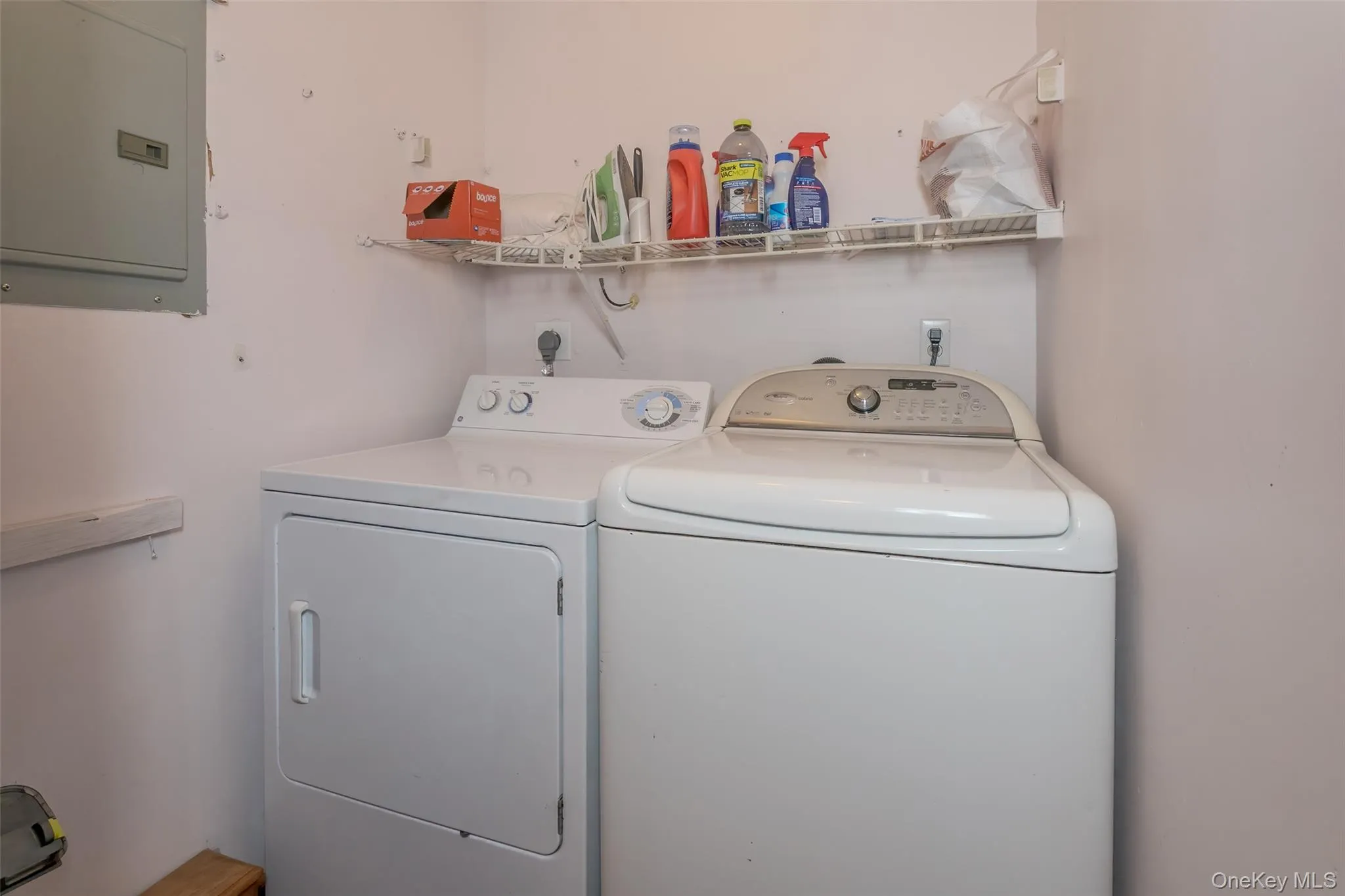 31 Main, Warwick (town), NY, 2 Bedrooms Bedrooms, 5 Rooms Rooms,1 BathroomBathrooms,Residential Lease,For Rent,Main,0,1023889 31 Main, Warwick (town), NY, 2 Bedrooms Bedrooms, 5 Rooms Rooms,1 BathroomBathrooms,Residential Lease,For Rent,Main,0,1023889
